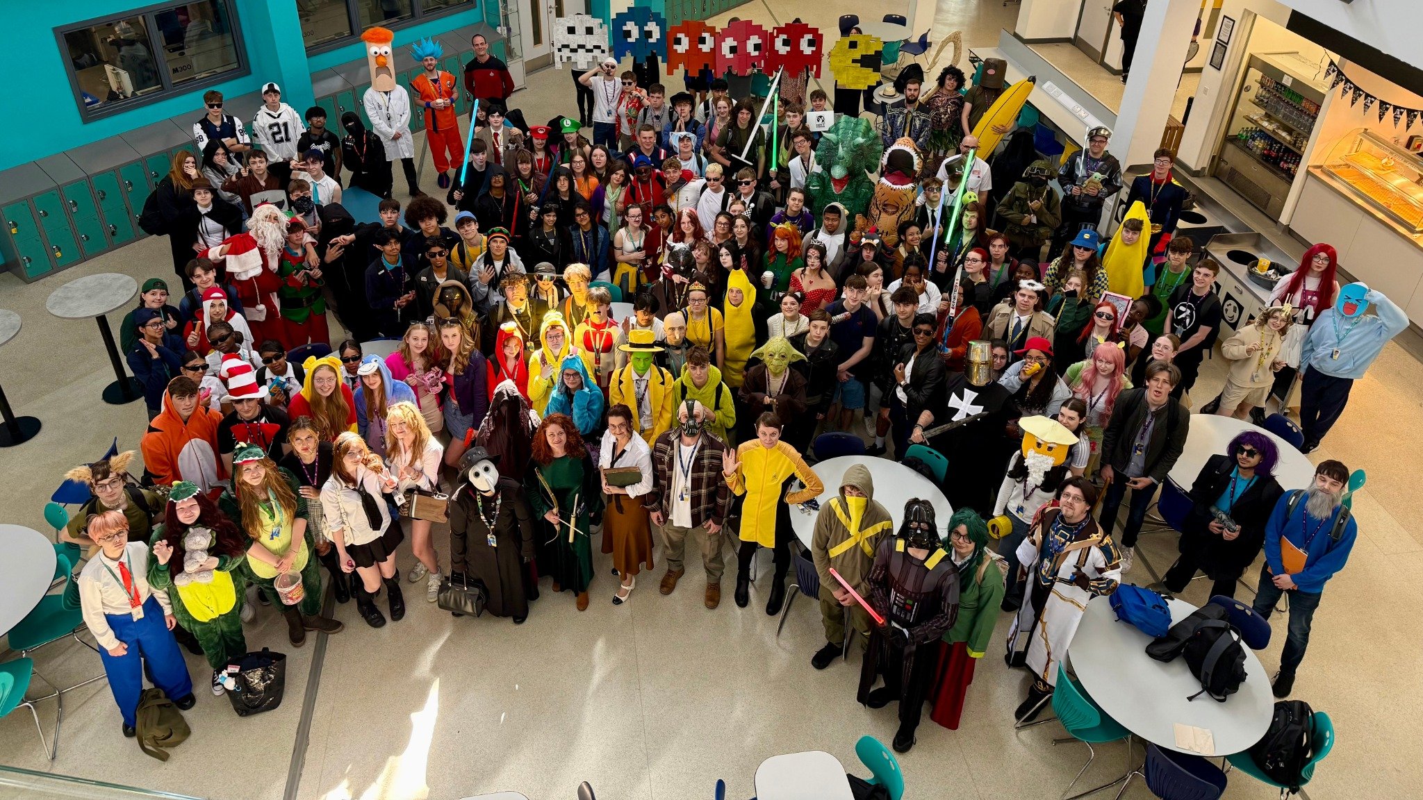 Today's our Cosplay Comic Con Day!
Celebrating all that is Fandom, students and staff turned out in their best cosplay outfits - and what a brilliant show of creativity!
Here's a photo of our students and also our staff in all their incredible outf