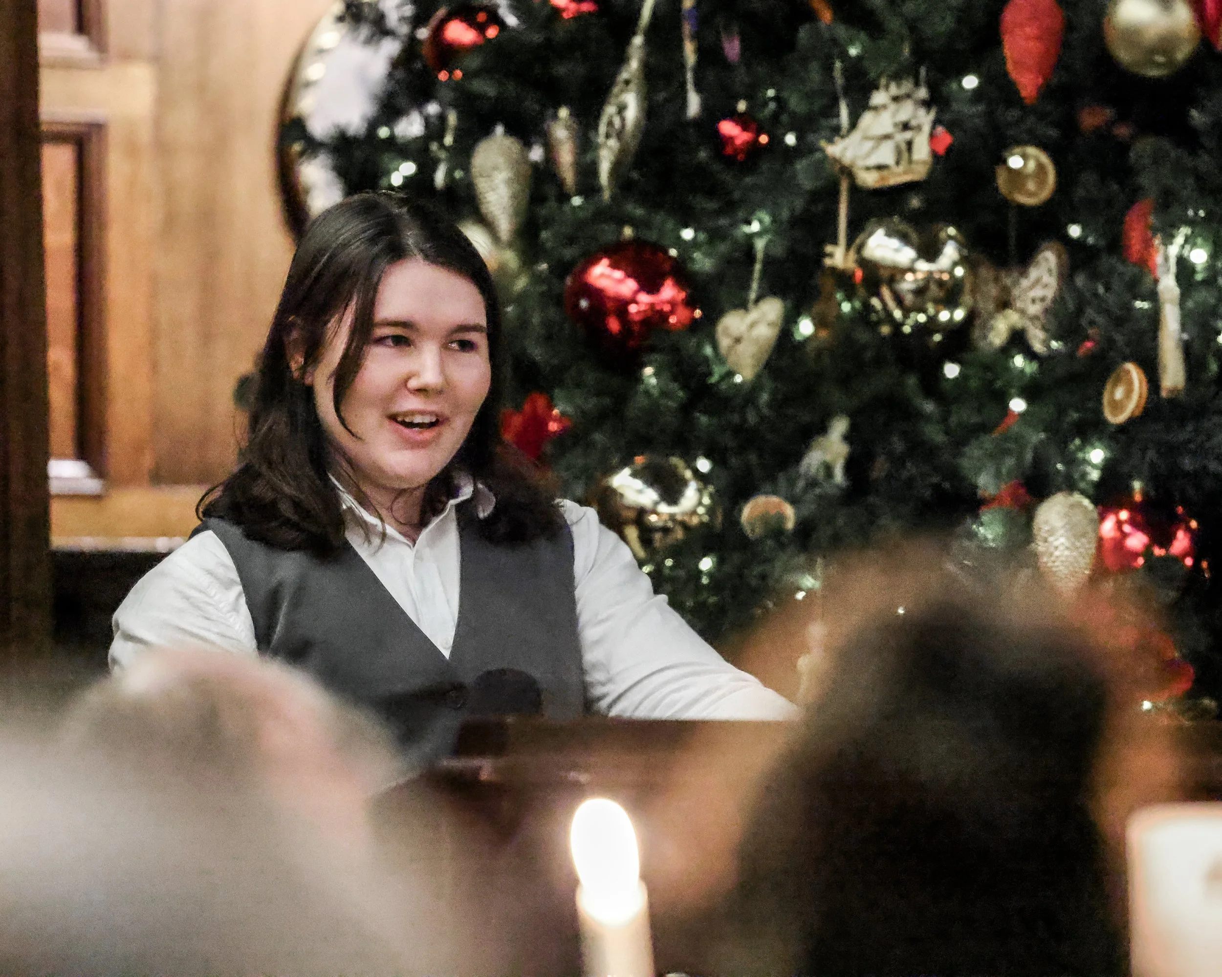Rebecca Edwards, Waterman Aspen, delivering her alumni speech.