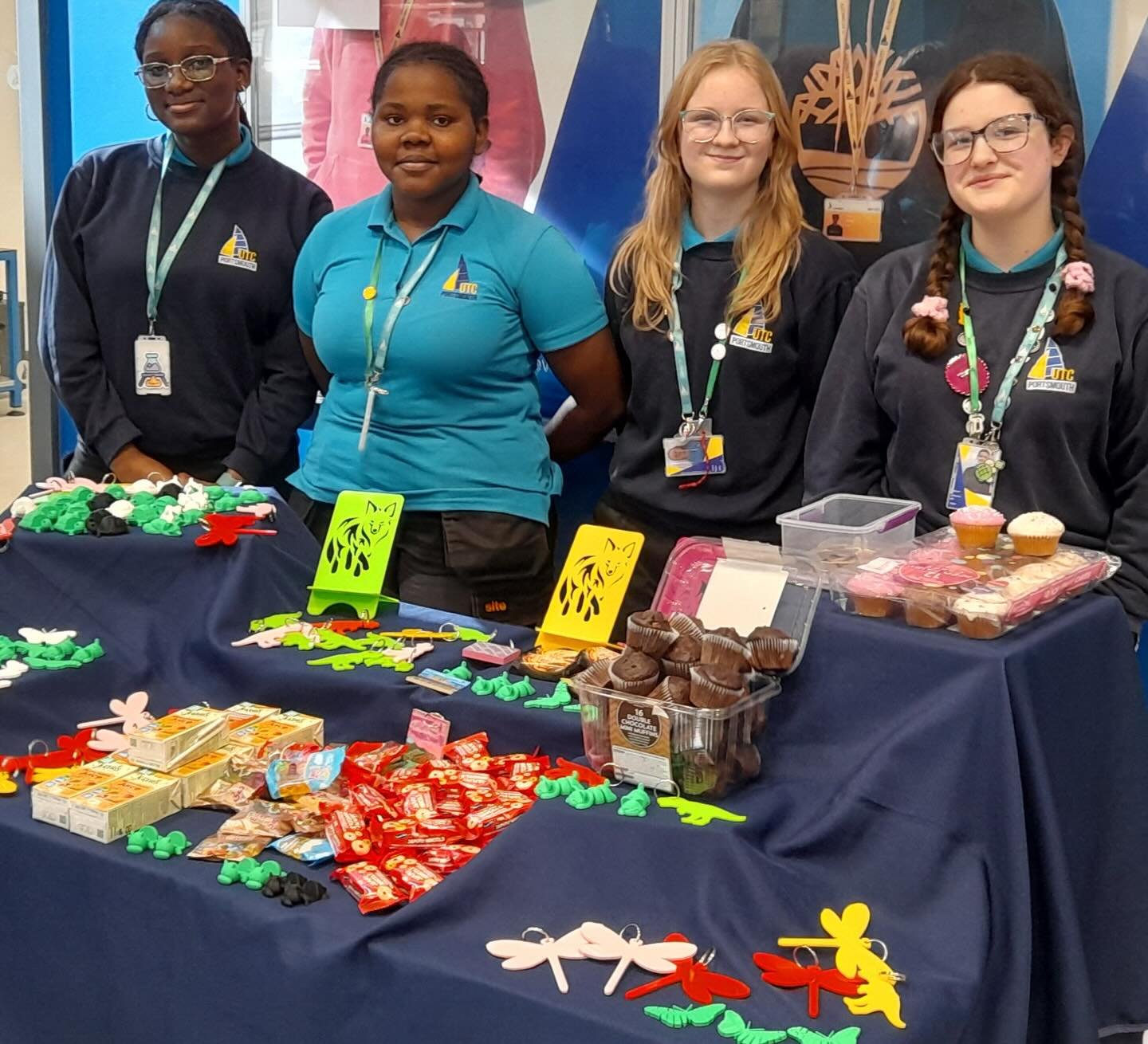 Today, as part of Engineering week at UTC Portsmouth, our YMHAs teamed up with the Engineering Department to raise money for Solent Mind. 

The stand was full of sweets and treats, as well as key rings and figures 3D printed within the college.

A gr