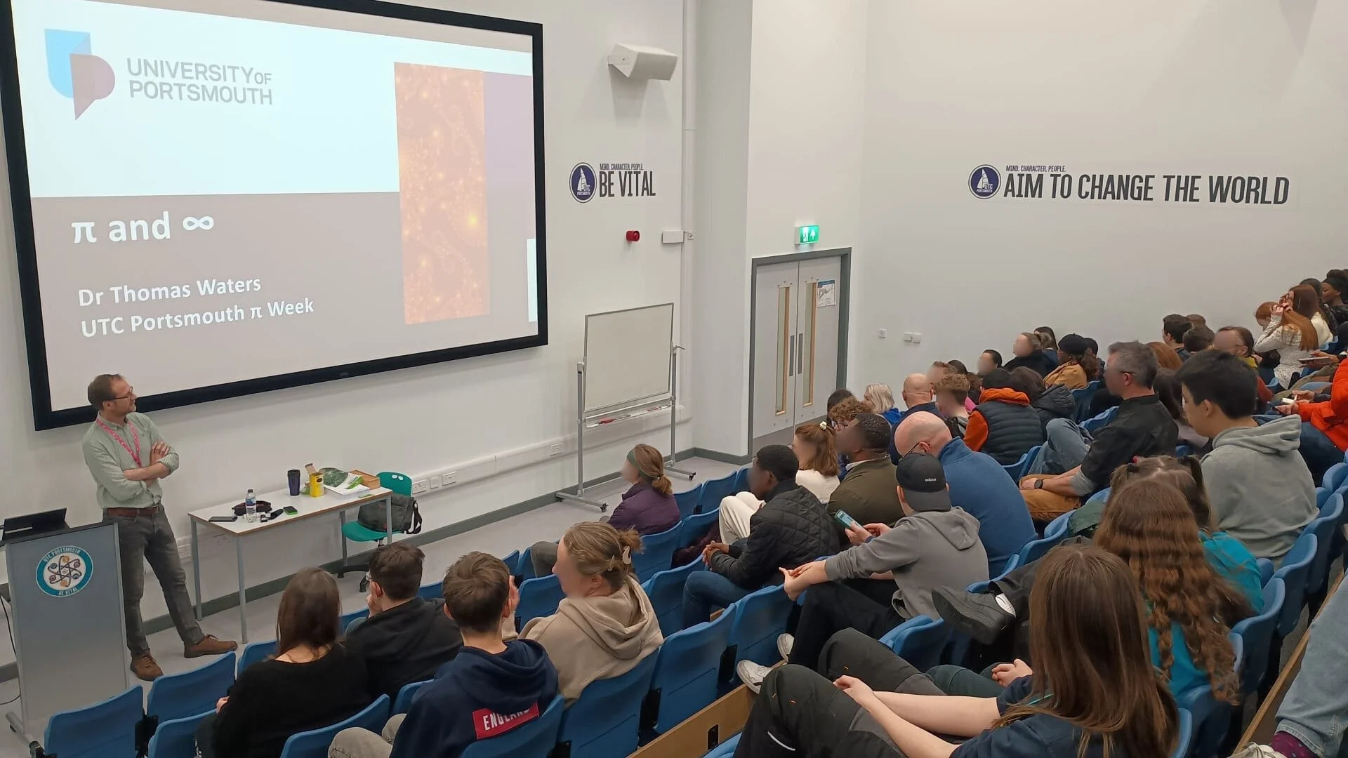Pi Week is in full swing at UTC Portsmouth!

Yesterday we hosted the first talk in our Guest Lecture Series with Dr Thomas Waters from the @portsmouthuni , who delivered a fascinating session on Pi and Infinity.

Welcoming both our current students a