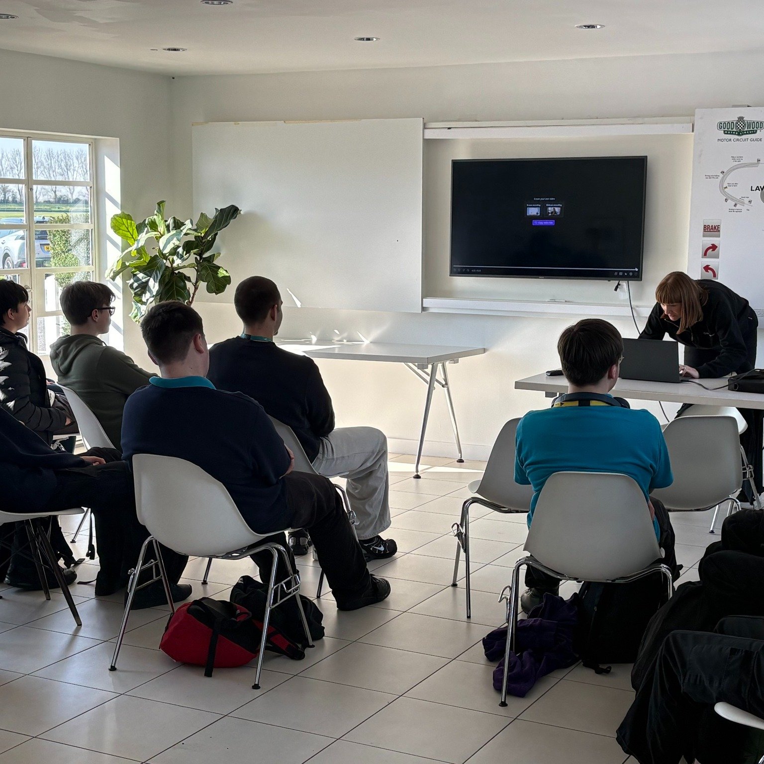 Last week, we took some of our students to @goodwoodmotorcircuit  as part of their STEM racing enrichment.

We began at the Race Control Building, where students were introduced to Louise and she spoke about Goodwood, its rich heritage, and the wide 