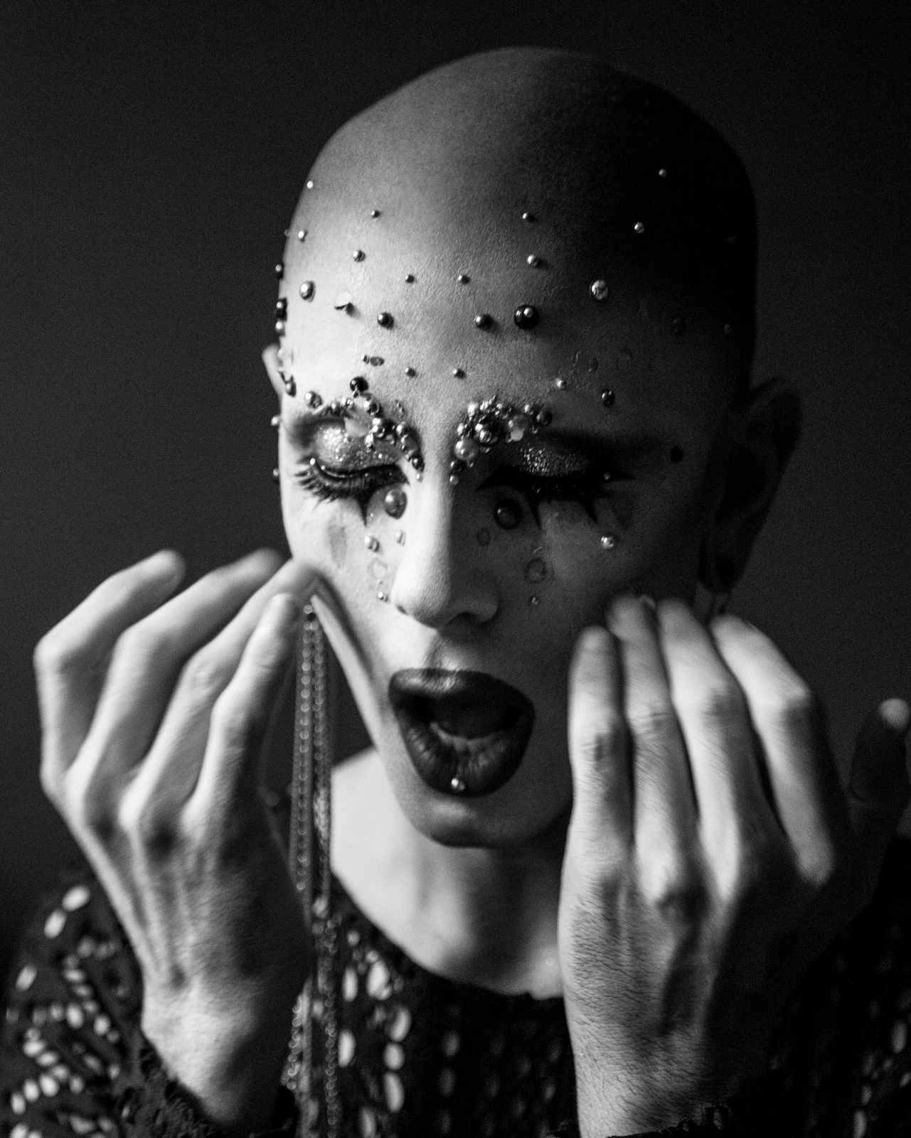 Ryan_Burke04_Michael_Avedon_ON:BEAUTY.jpg