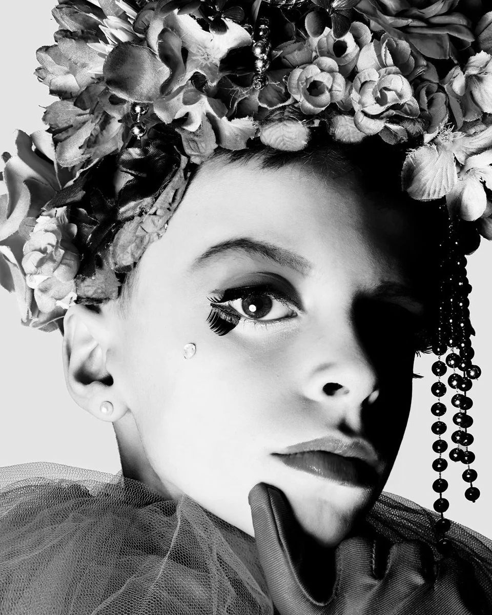 Desmond+Is+Amazing_black+and+white.jpg