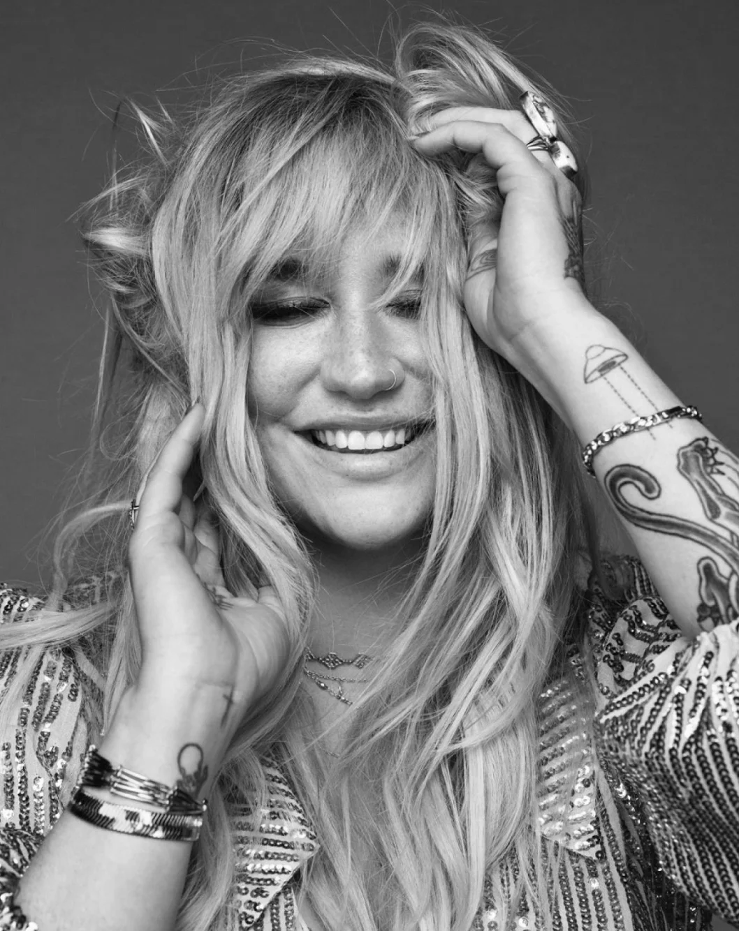 Kesha_black and white.jpg