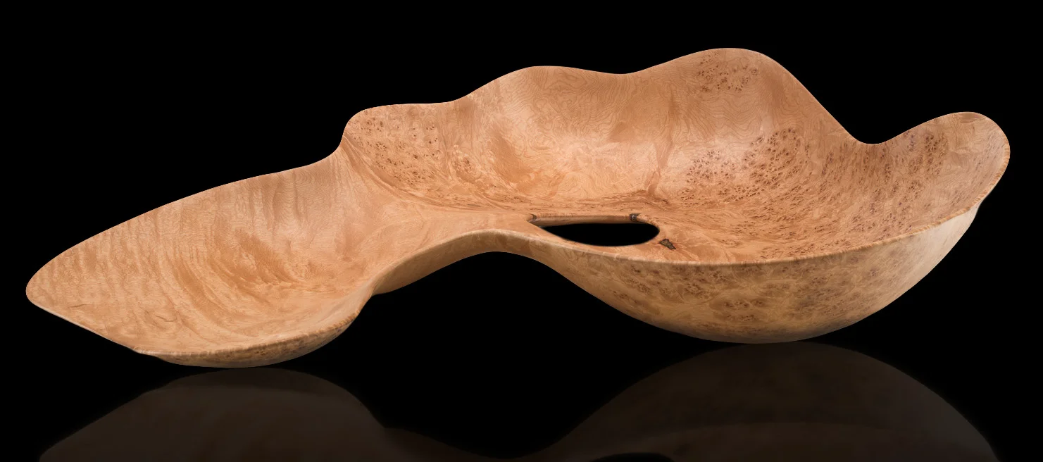 Maple wood ( 4.5 x 22 x 17 inches )