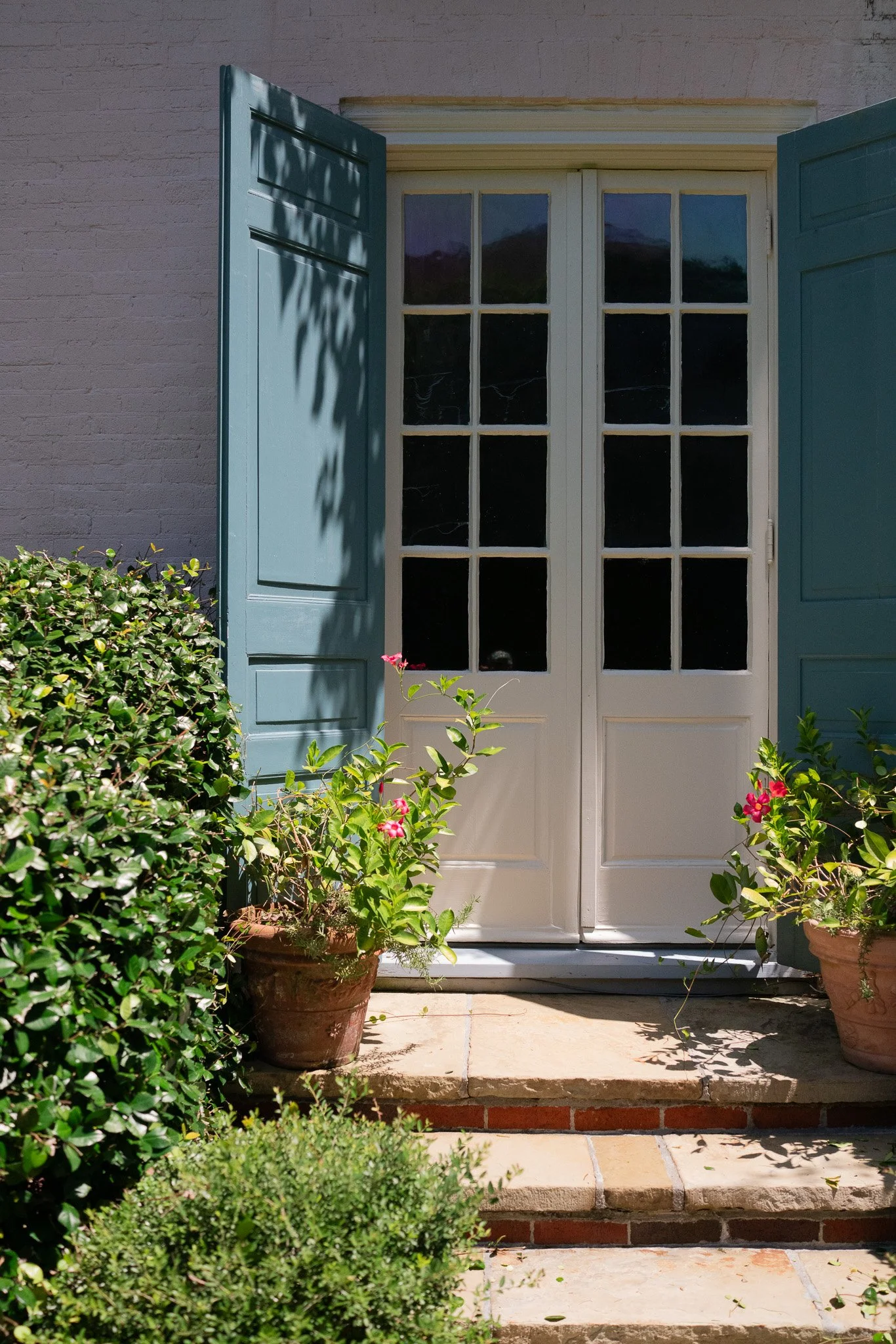 Side entrance to Garden, 2026 
