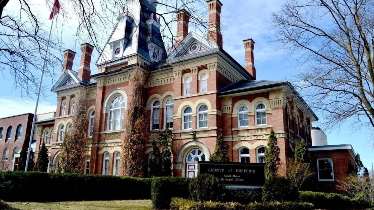 Dufferin County Courthouse at 10 Louisa Street in Orangeville, Ontario, where spousal support motions are heard