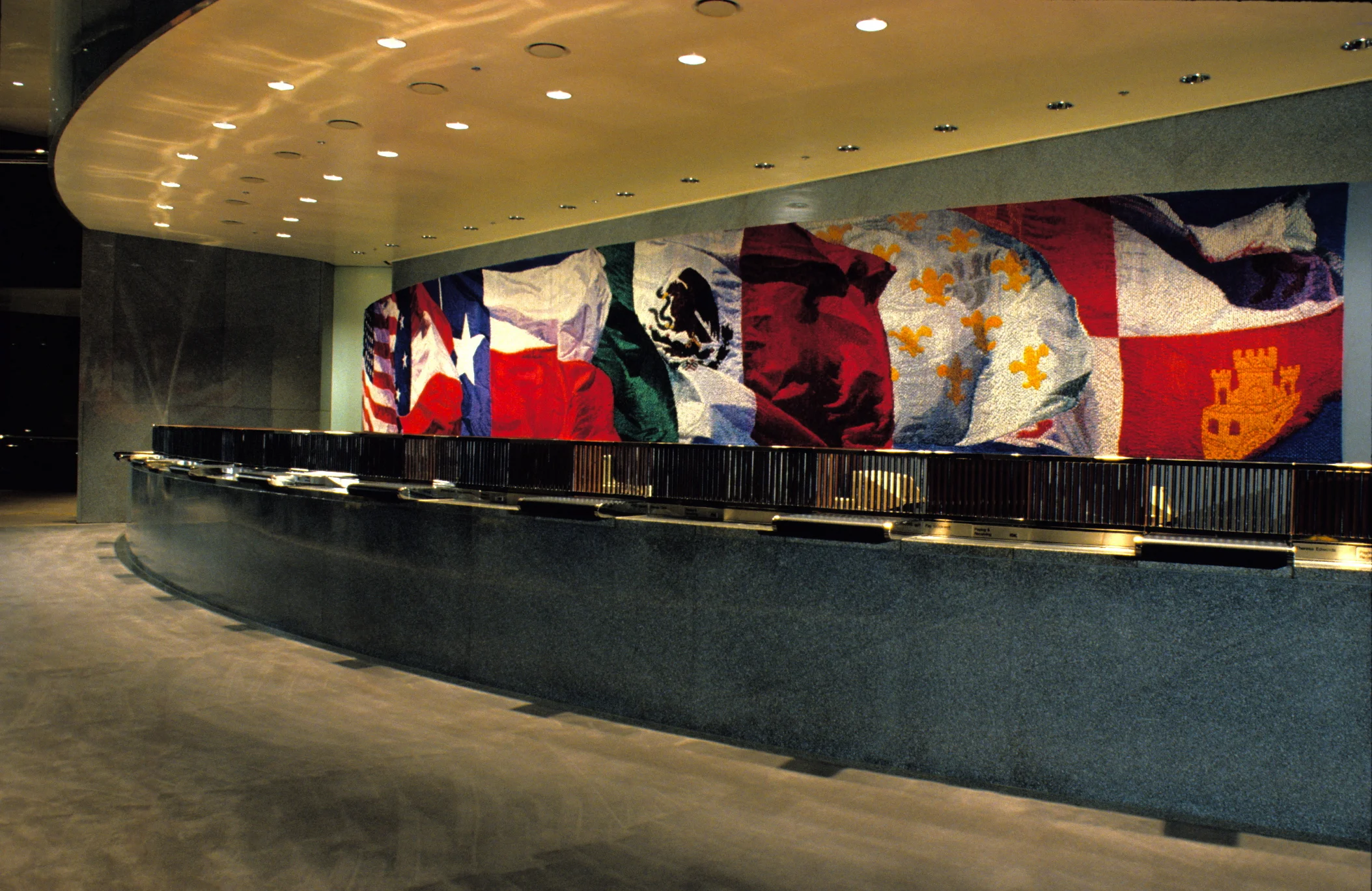 Flags, 1981. Wool, linen, cotton, 65 x 498 in. Chase Bank of Texas, Houston, TX. Photo: James F. Wilson