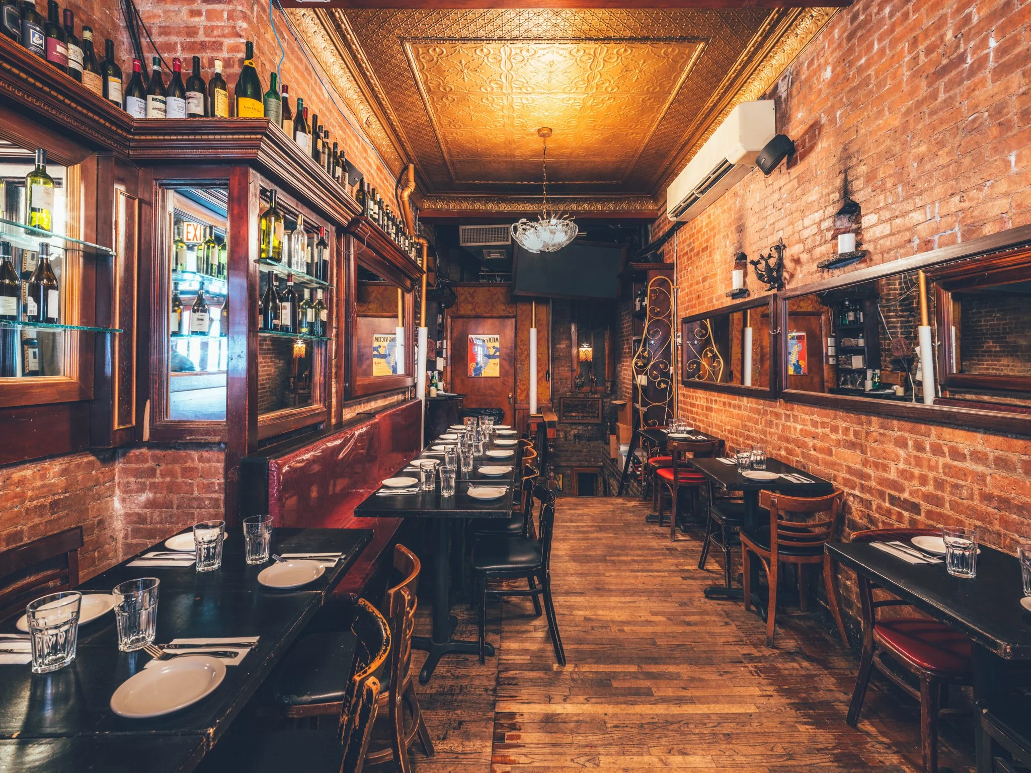 Sugo Dining Room.jpg