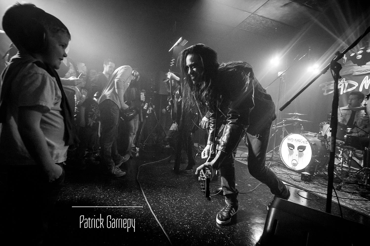 Bad Marriage guitarist Ian Haggerty playing to an audience of all ages.