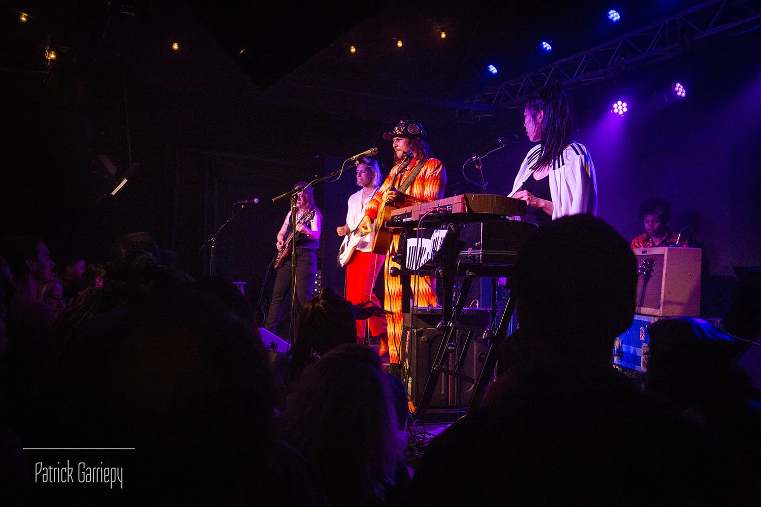 IMG_1146 signed.jpg