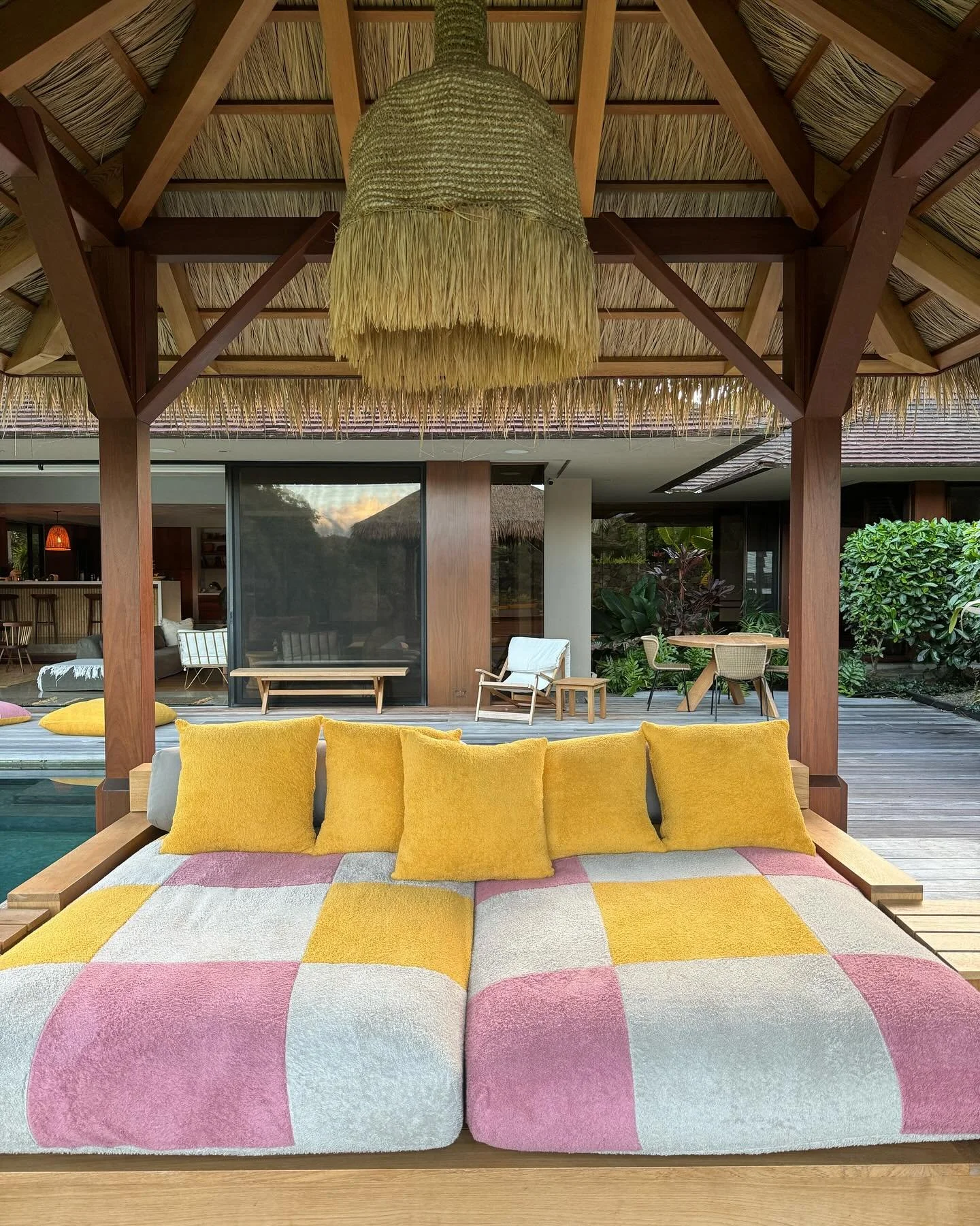 Kauai vibe #fireandcremeinteriors