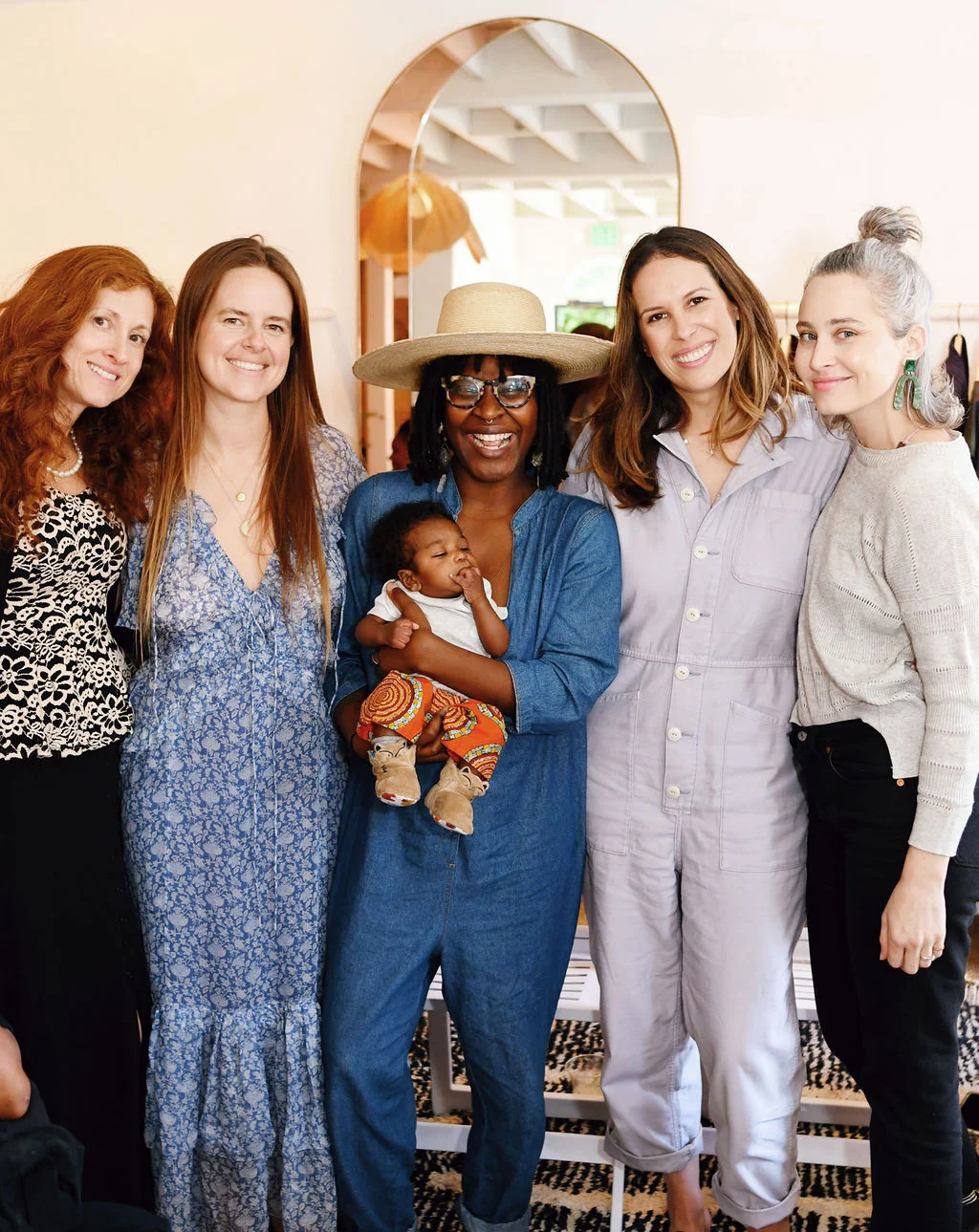 From L to R: Dr. Pamela Abramson-Levine (Lactation Consultant), Stephanie Matthias (Postpartum Doula), Brandi Sellers-Jackson (Birth/Postpartum Doula), Me and Arianna Schioldager (Moderator).