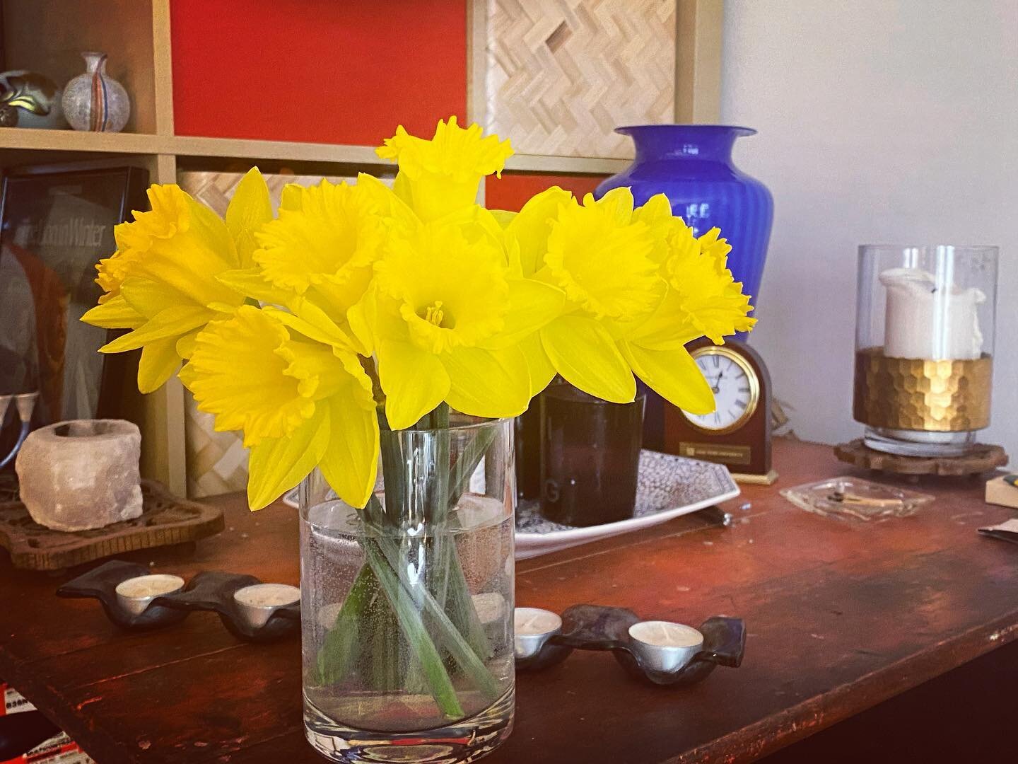 #spring is in the house! #daffodils