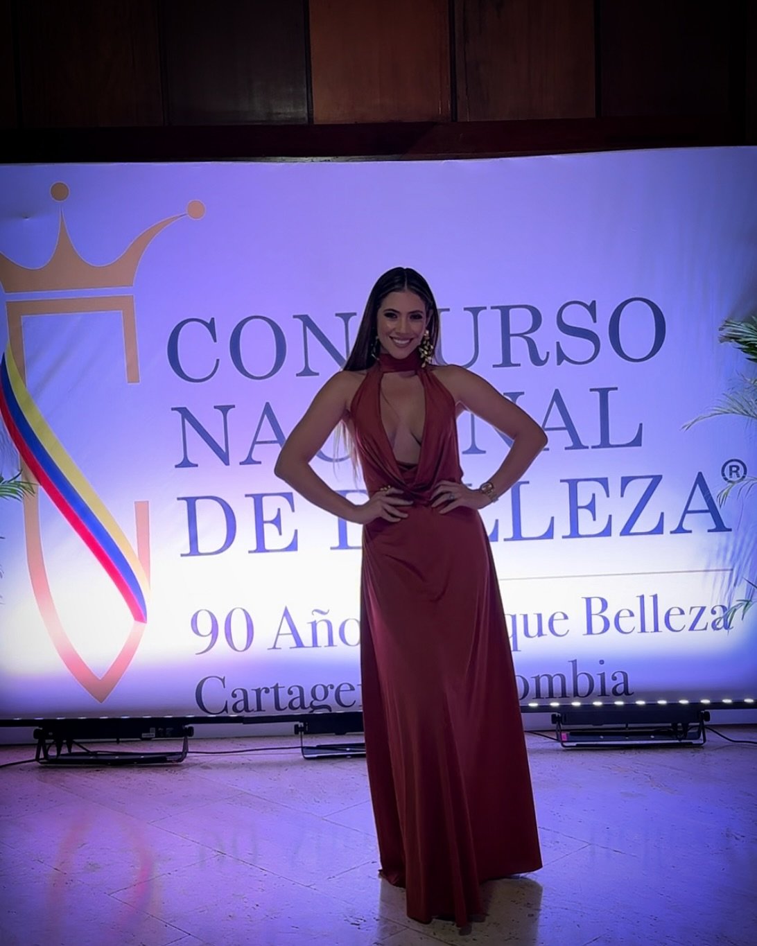 Celebramos 90 a&ntilde;os de historia, cultura y tradici&oacute;n de @reinadocolombia 👑✨

Para mi ha sido un gran honor ser parte de esta gran familia, representando a Risaralda en el 2015 y ahora liderando el comit&eacute; de mi departamento para s