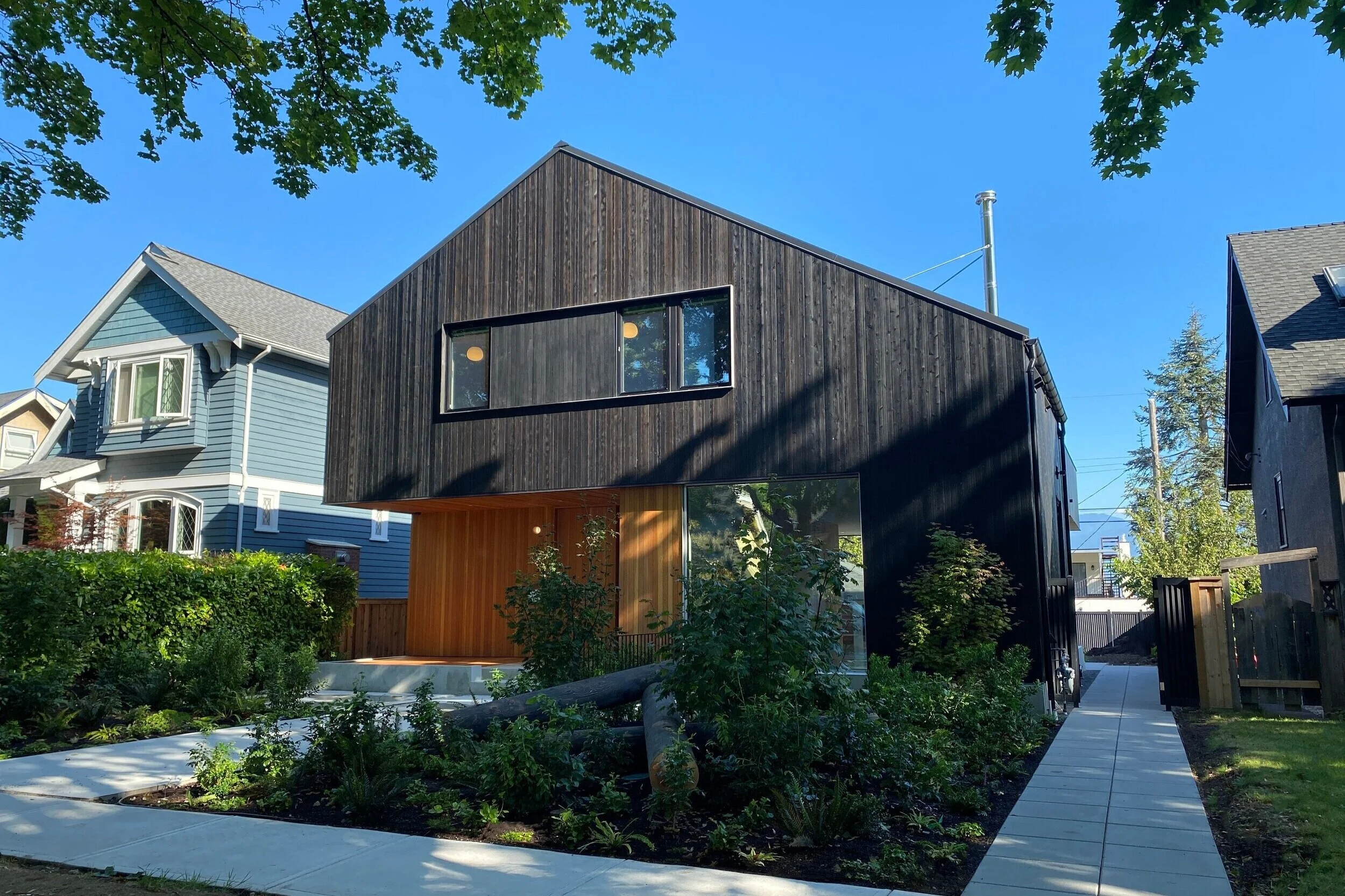 Custom New Build on W13th, Vancouver BC. Build by Nestworks. Architecture and Interior by Scott & Scott Architects. Photography by Realfoto.