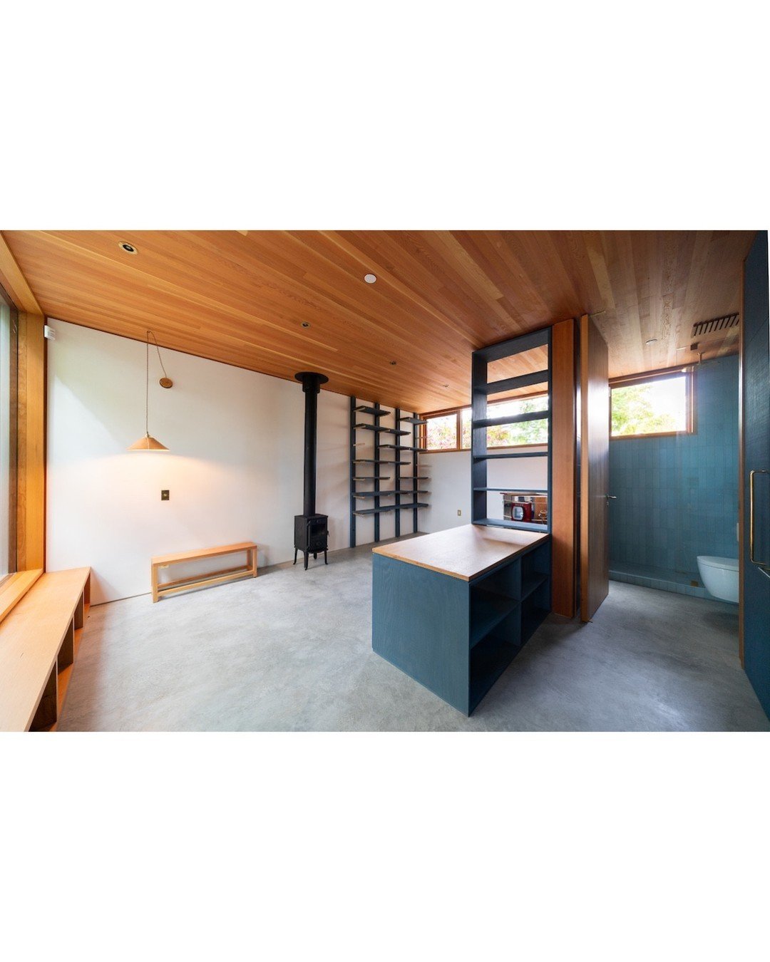 Stephens Street. Custom New Build.⁠
⁠
The final reveal of this unique project. This house is now a beautiful home. Will share more sneak peaks each day this week. ⁠
⁠
For more of this project go to www.nestworks.ca⁠
⁠
📸  @paulgrdinaphoto⁠
architect 