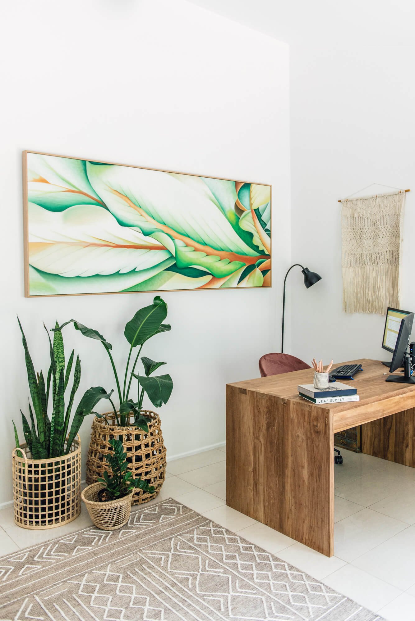 How to style a home office with plants.jpg