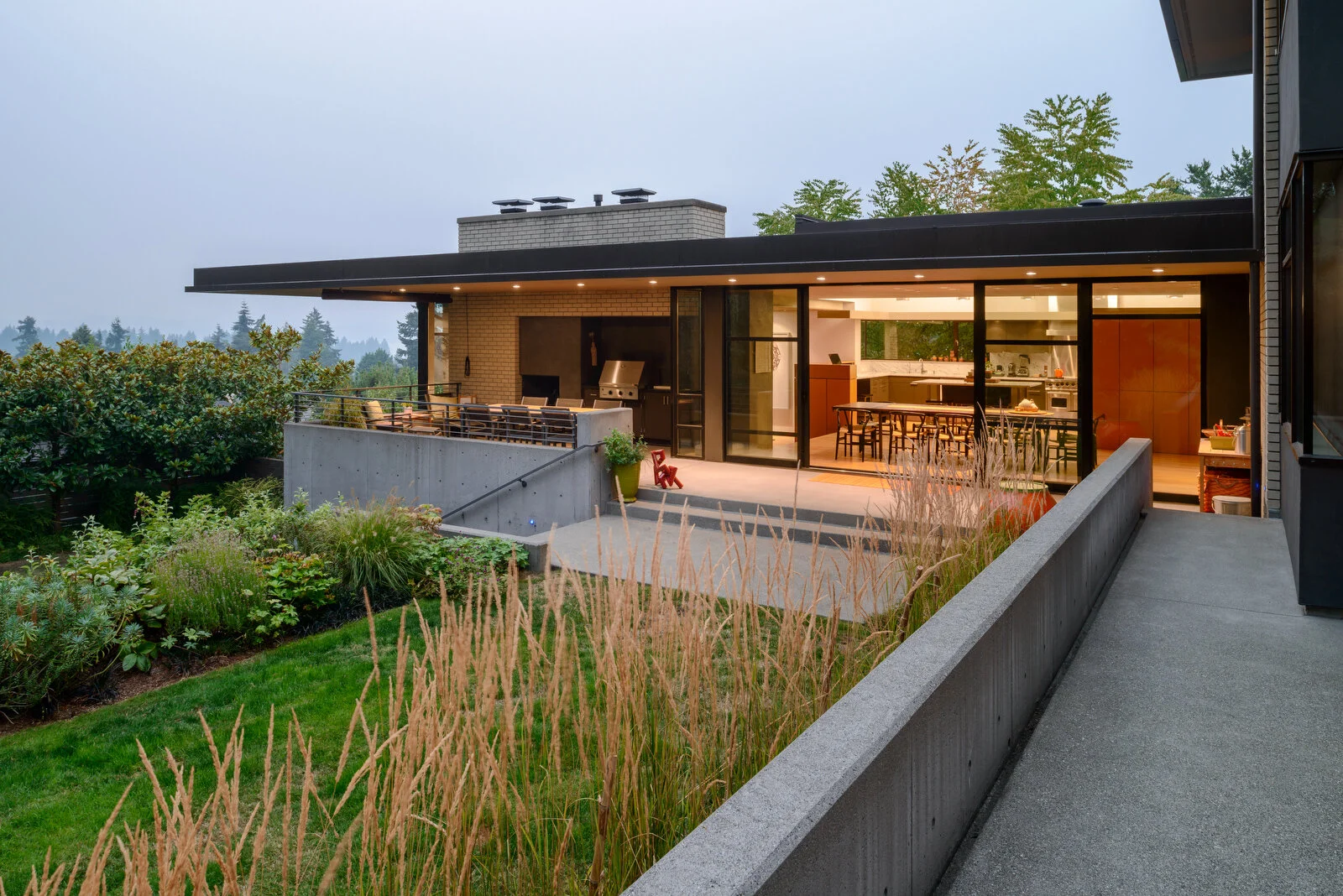 House of Planes by Lane Williams Architects