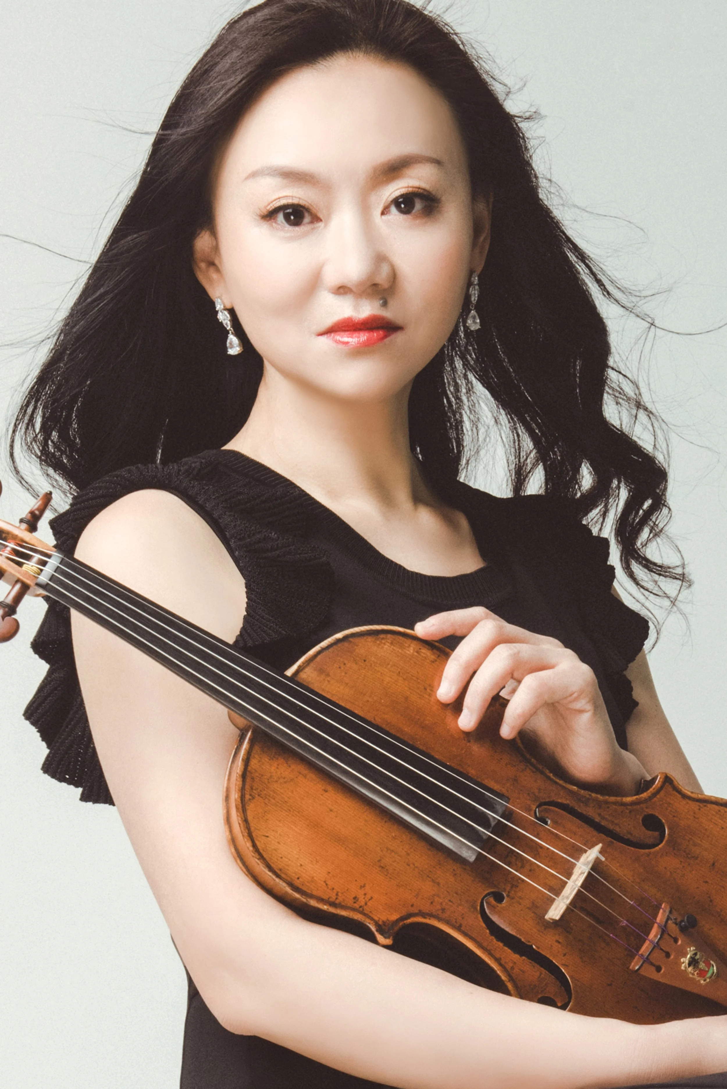 Qian Zhou | Artistic Director &amp; Chair