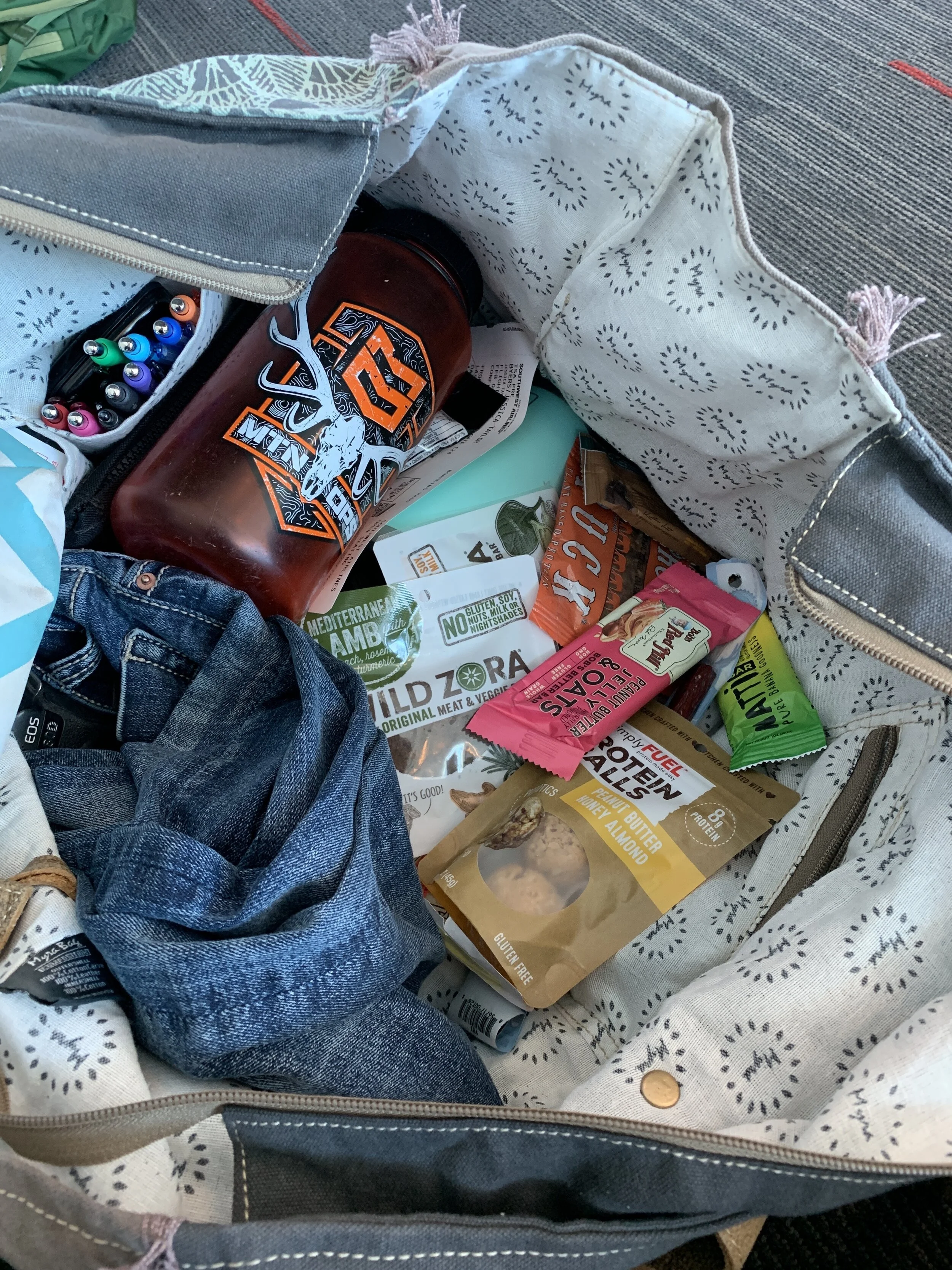 When Your Tastebuds Need a Change // 10 Go-To Hunting Snacks