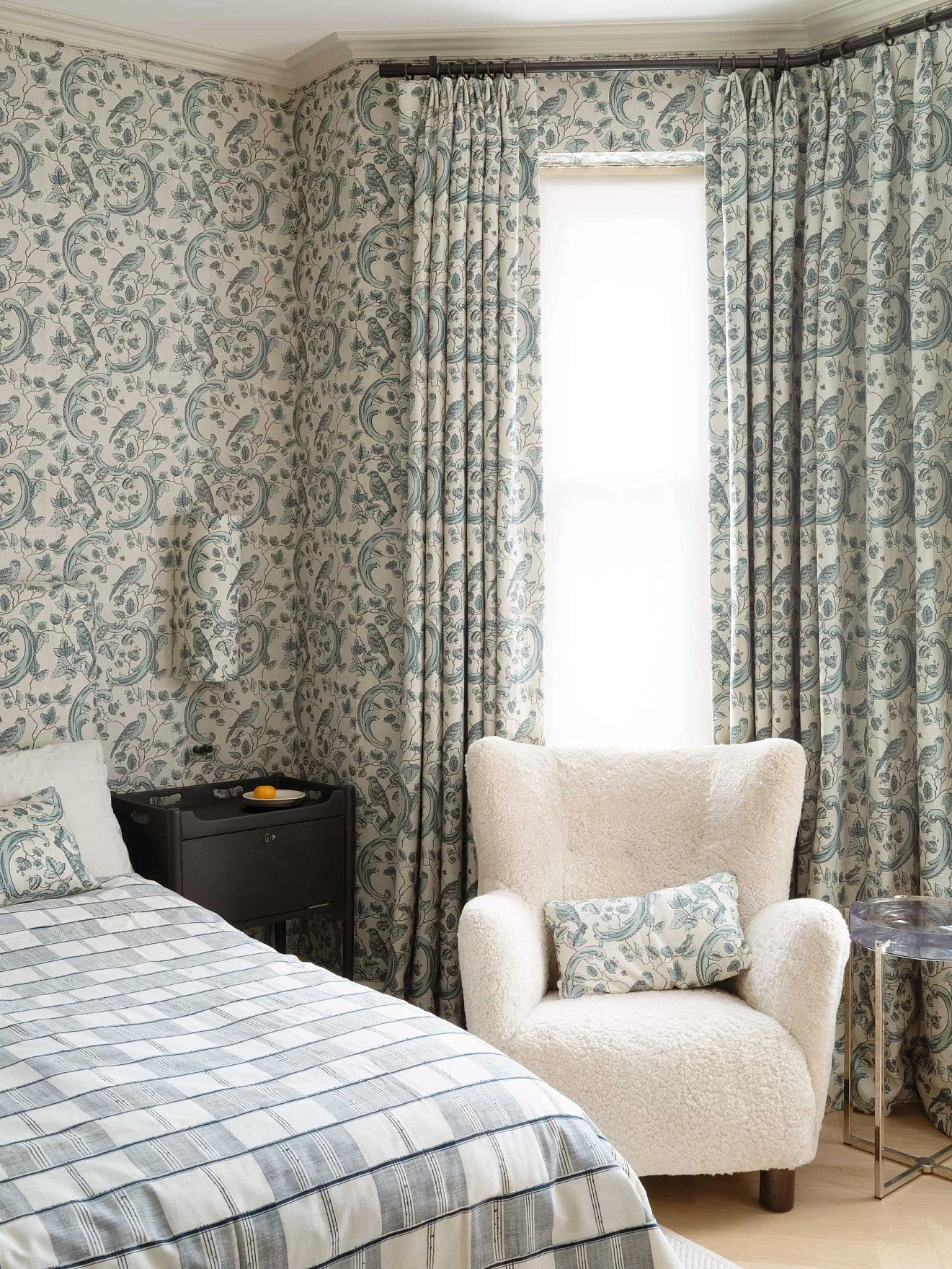 Guest Bedroom  - Notting Hill