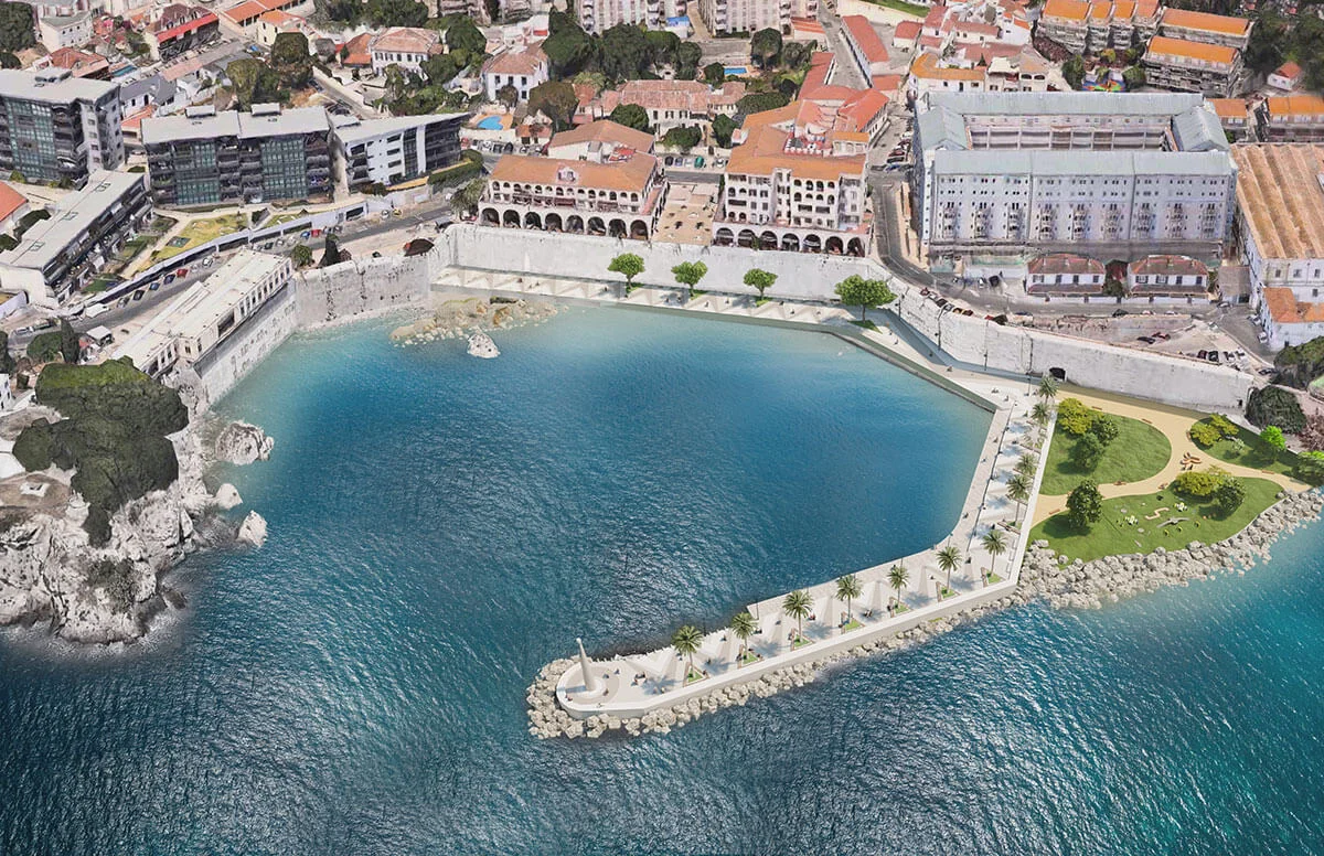 Dog friendly open area at Rosia Bay, redeveloped in a sympathetic manner to include a promenade and greenery.