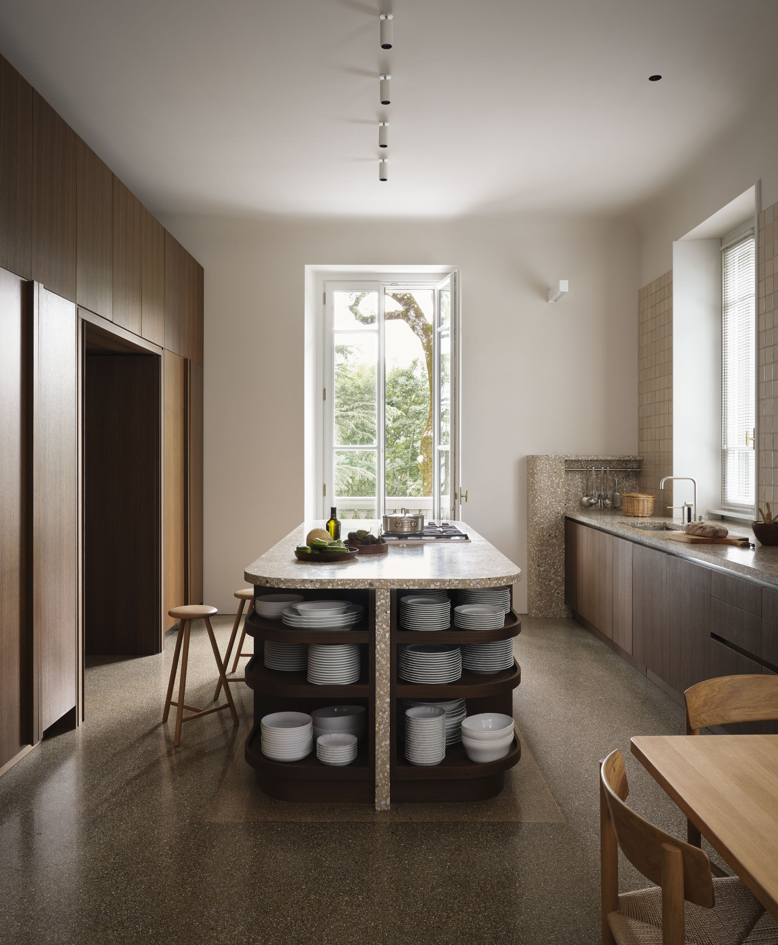 Lake Como Villa, Italy — STUDIO DAMINATO