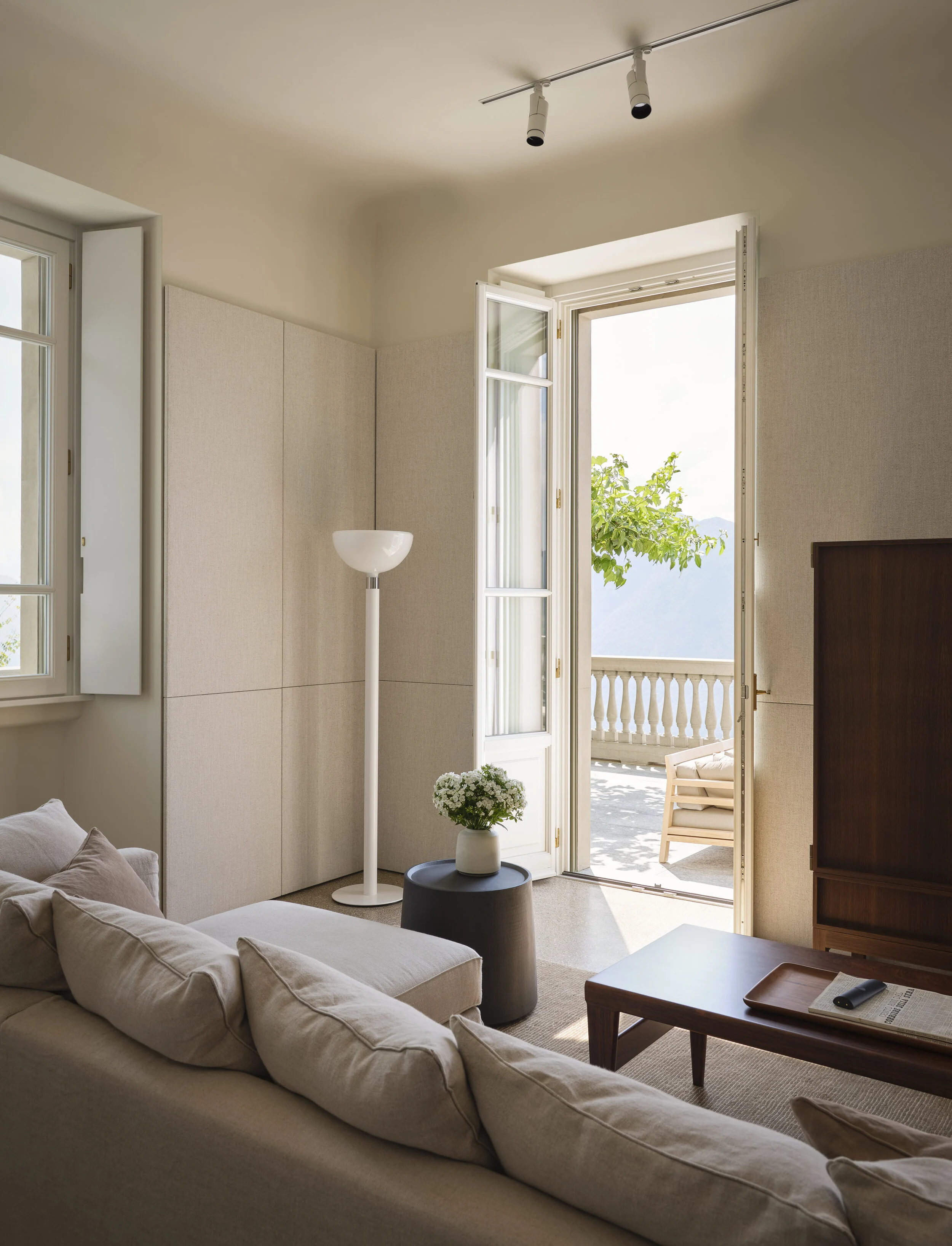 Lake Como Villa, Italy — STUDIO DAMINATO