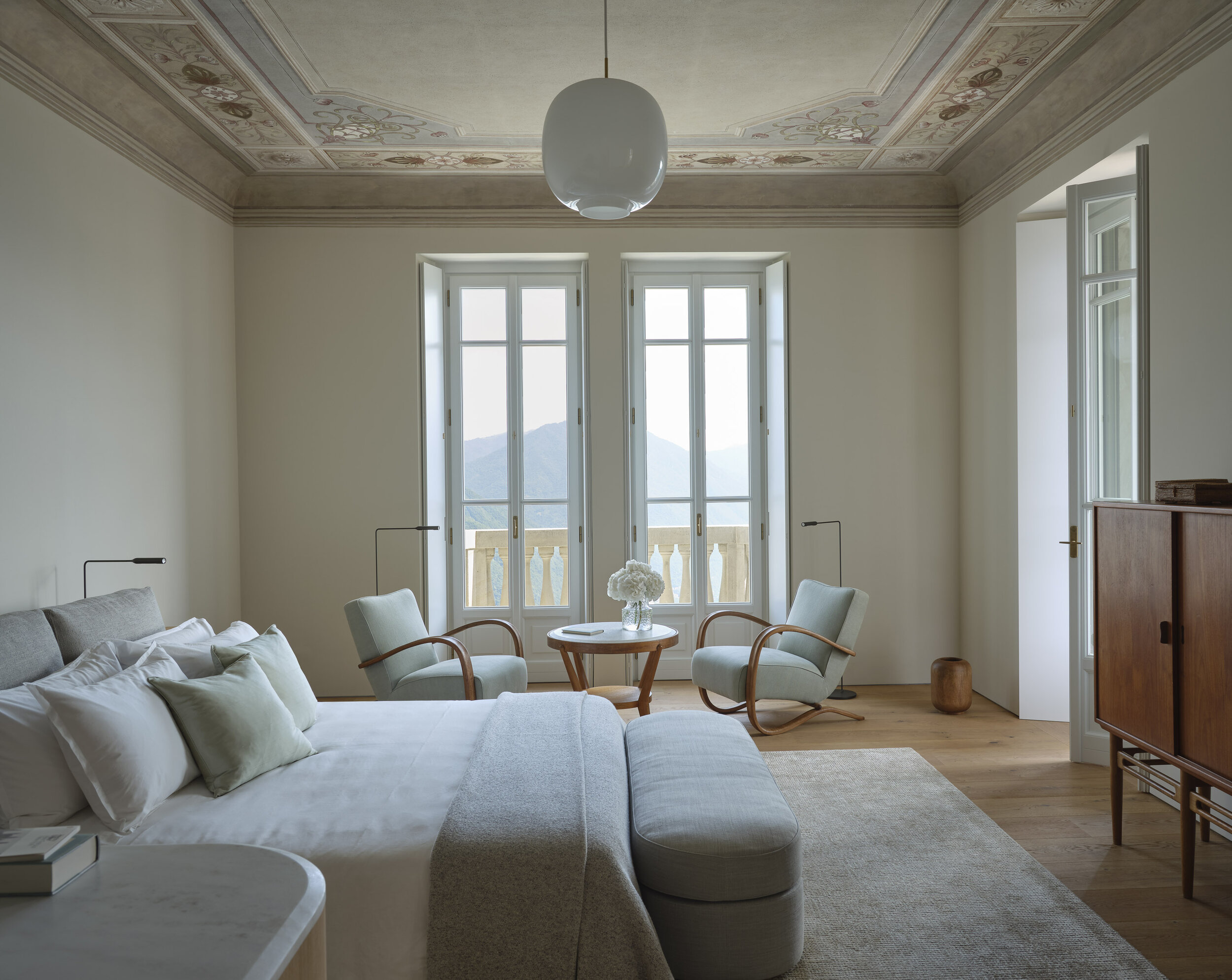 Lake Como Villa, Italy — STUDIO DAMINATO
