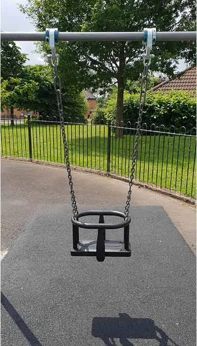 New cradle swing
