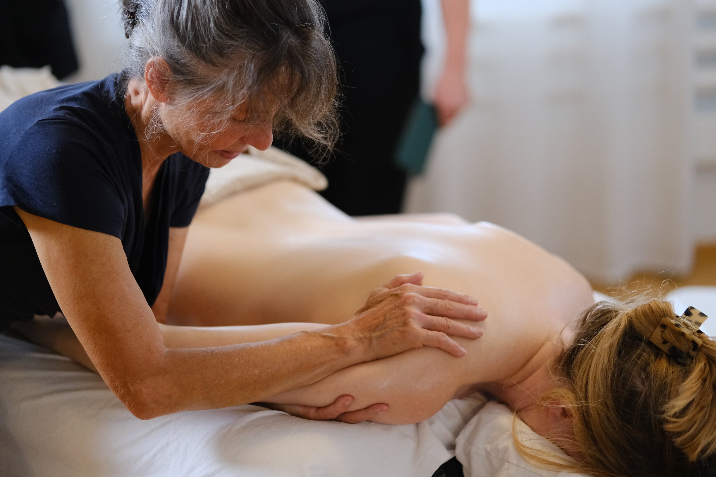 Schulter Unwinding in Esalen Massage