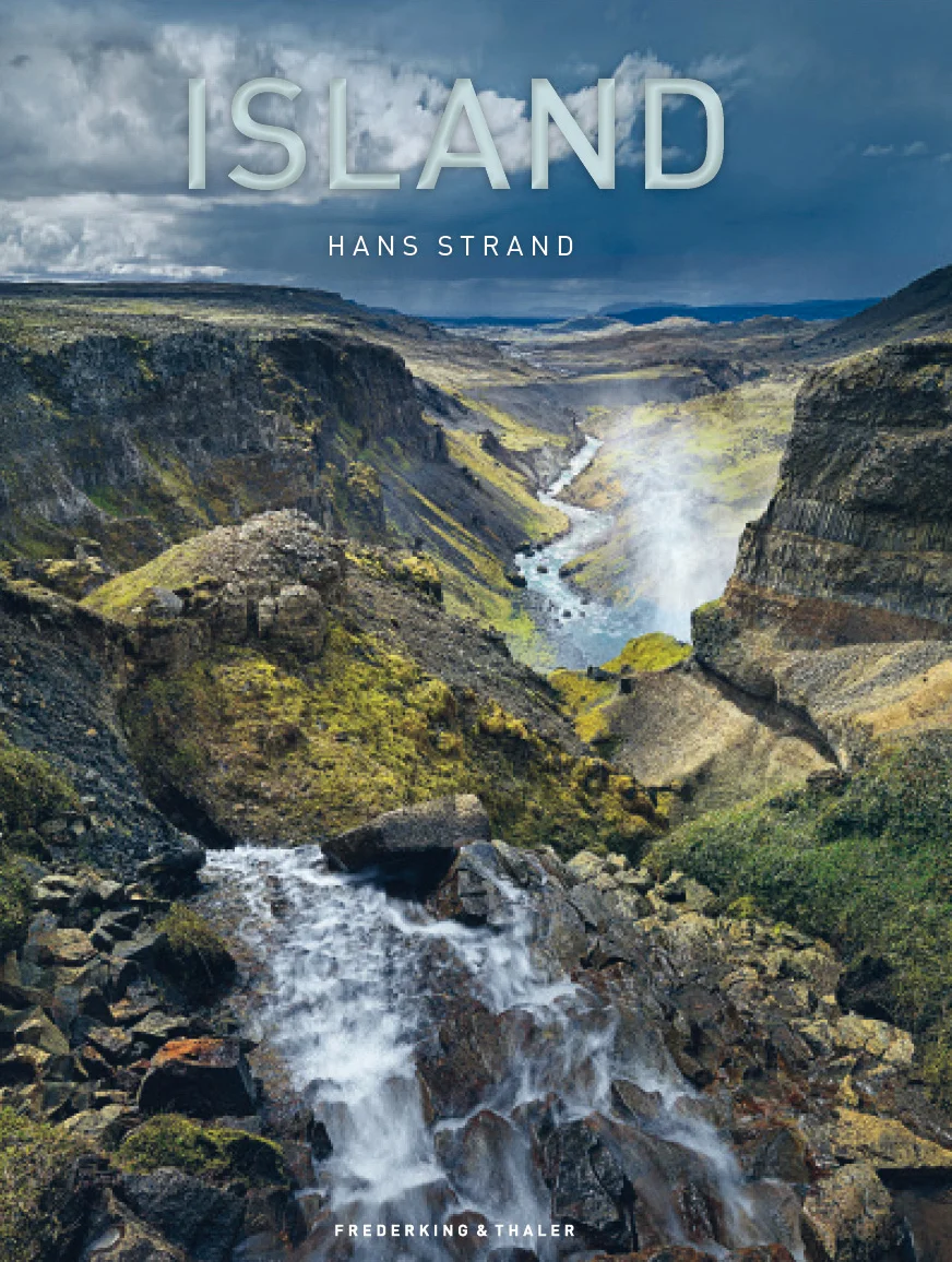 Island by Hans Strand.jpg