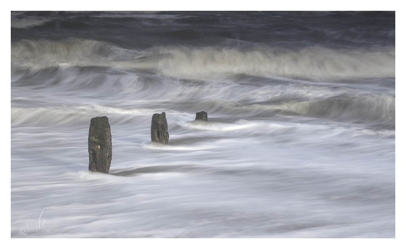Bathed Breakwaters