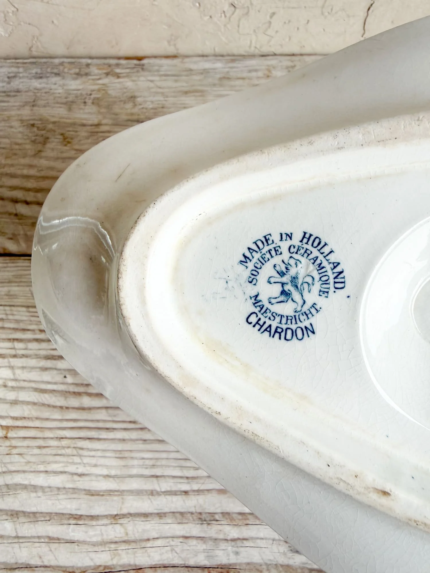 terre-de-fer-sauce-boat-gravy-boat (1).jpg