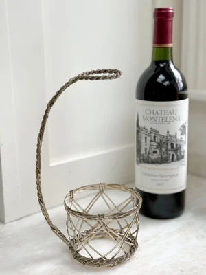 Vintage Wicker Picnic Wine Basket Carrier by @apickerseye | classic as