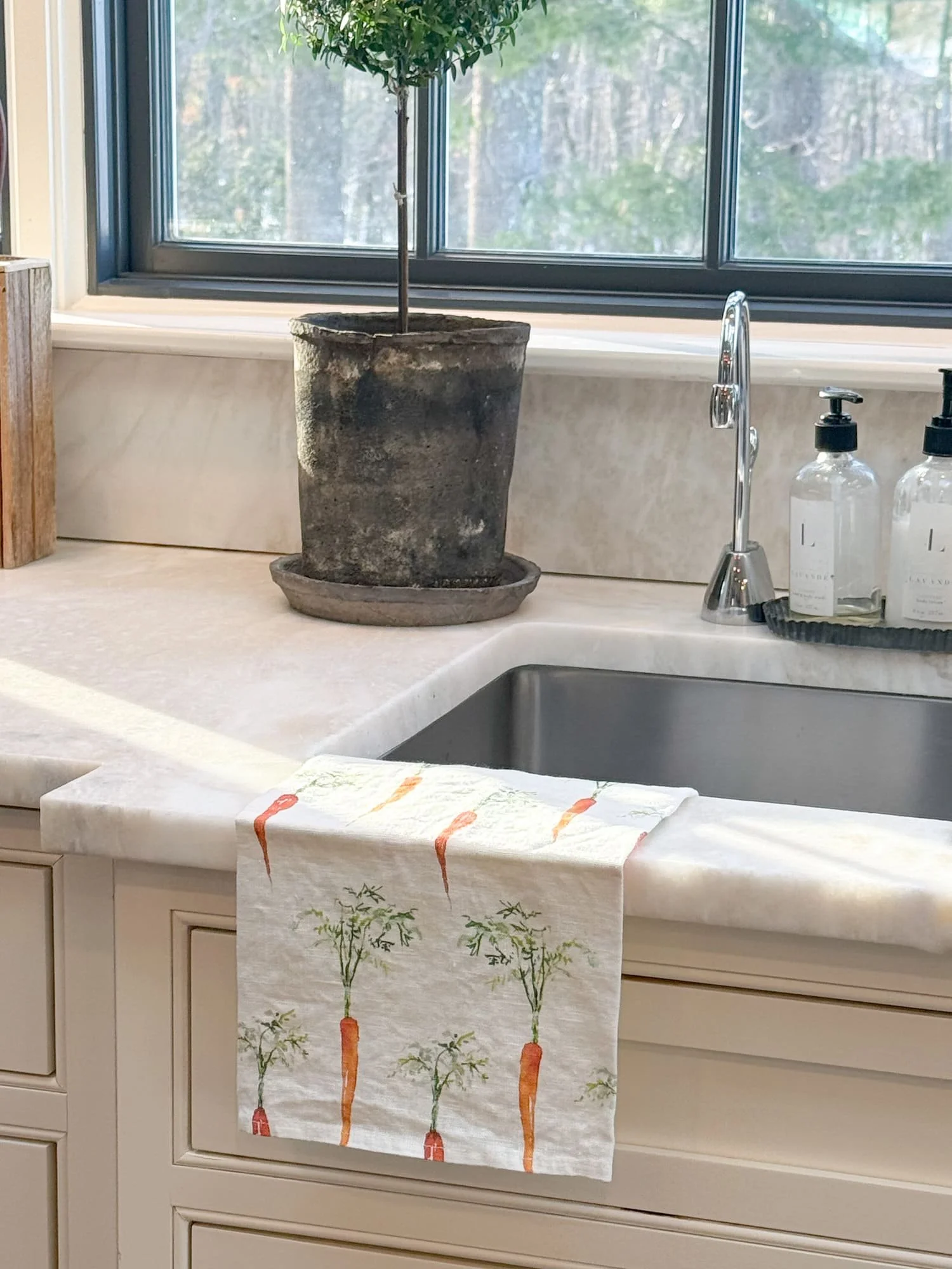 carrot-print-linen-tea-towel-kitchen-dish-cloth (2).jpg