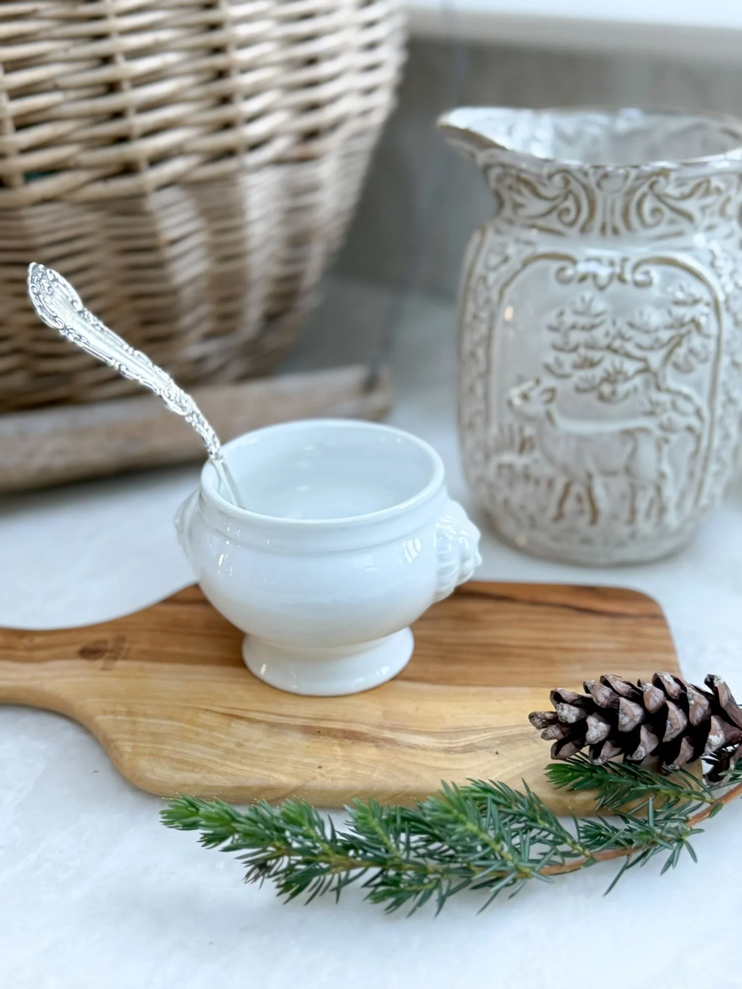 French White Ironstone Lion Head Confit Tureen Bowls