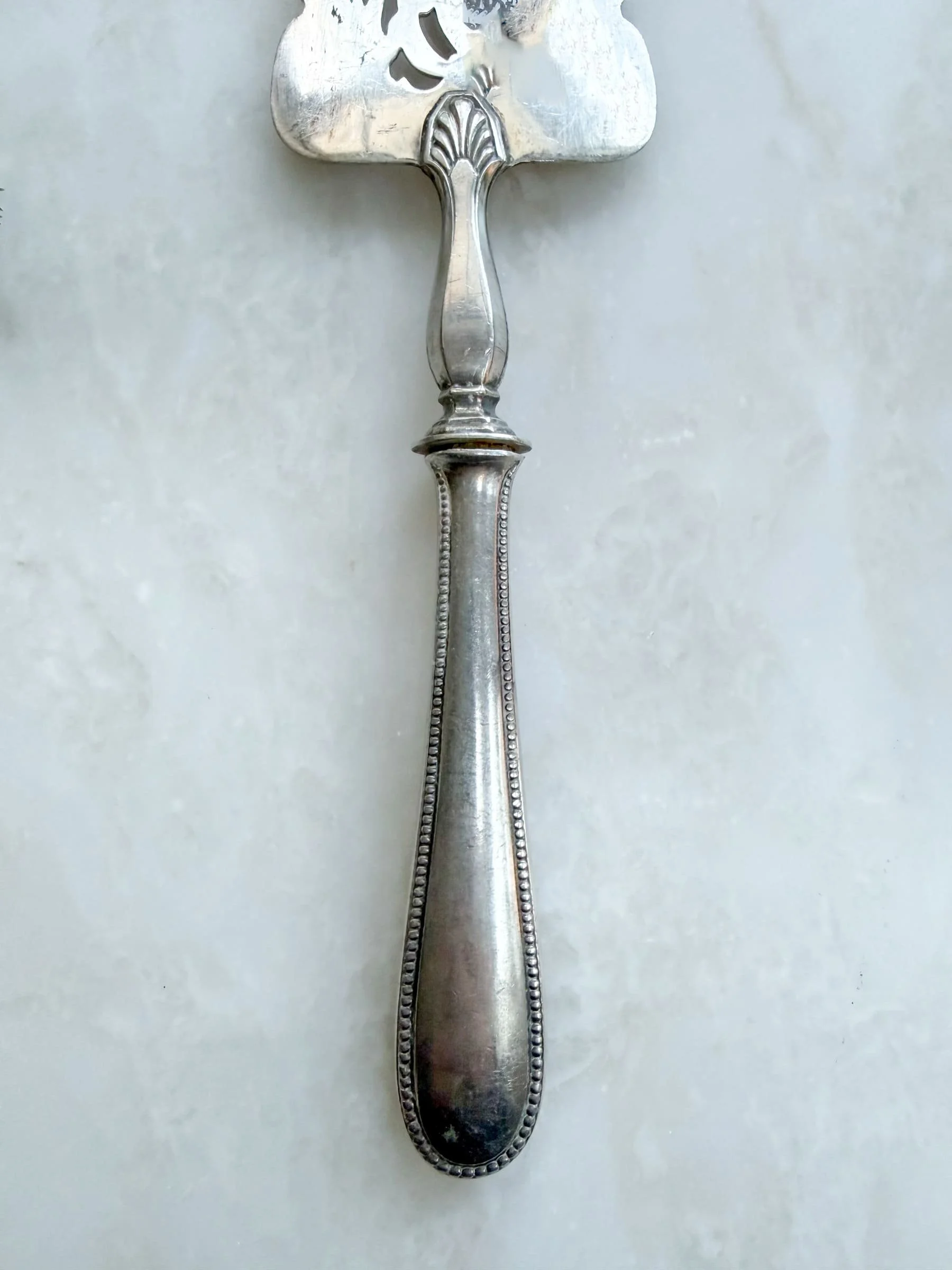 vintage-silver-pie-servers (3).jpg