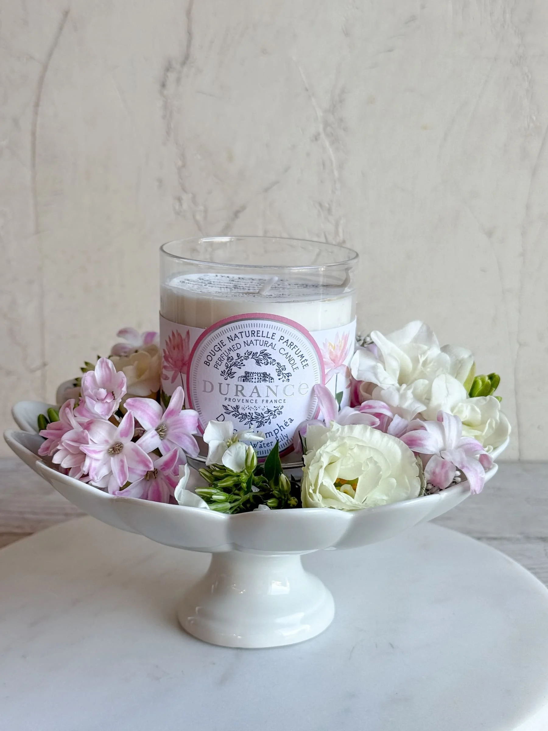 french-water-lily-scented-candle-durance-provence-fragrances (4).jpg