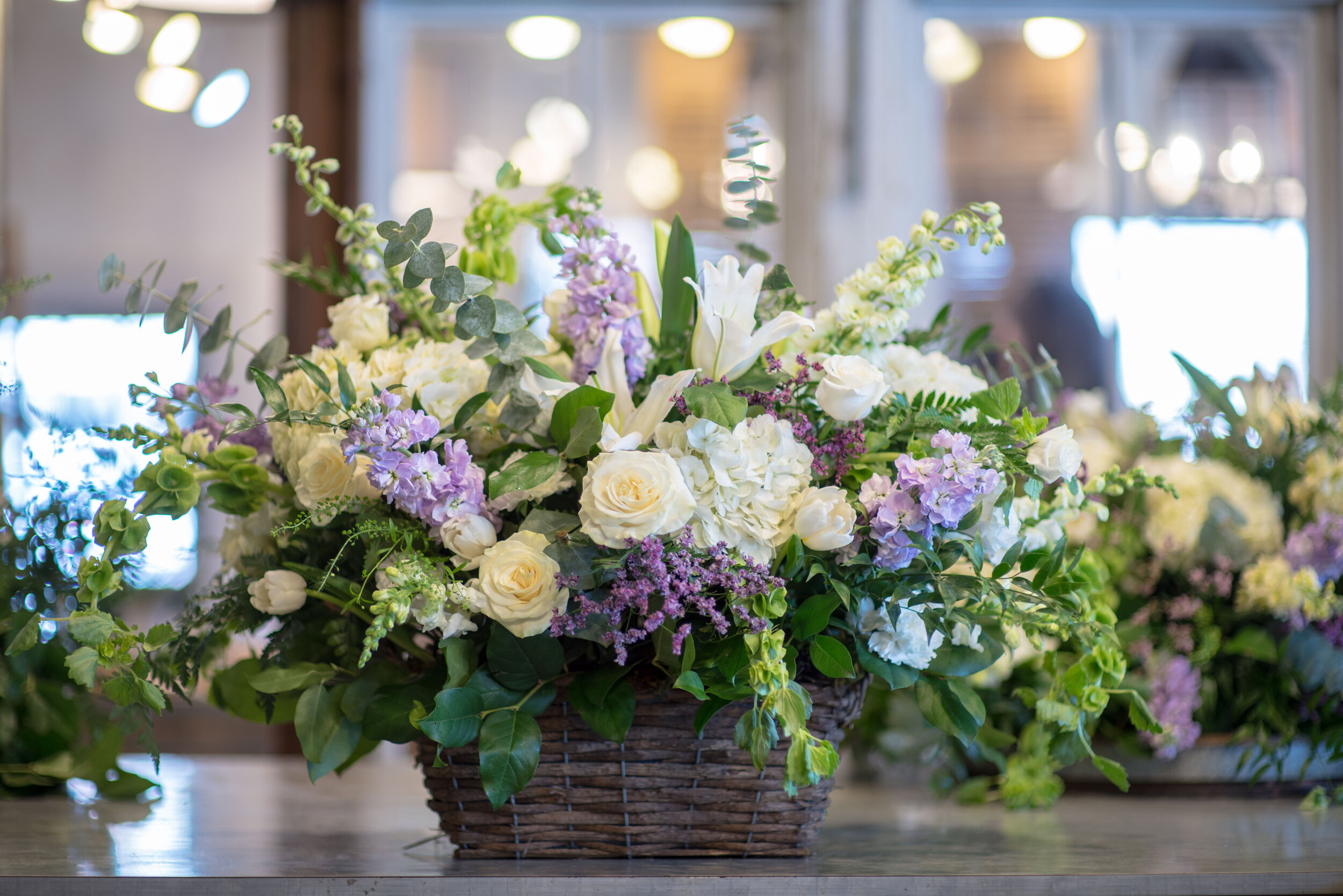 Funeral Floral Arrangements Send Sympathy Flowers & Plants Same Day