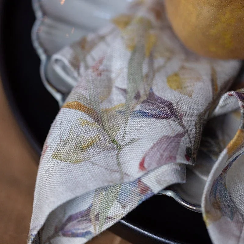 linen-napkin-floral-meadow-design.webp