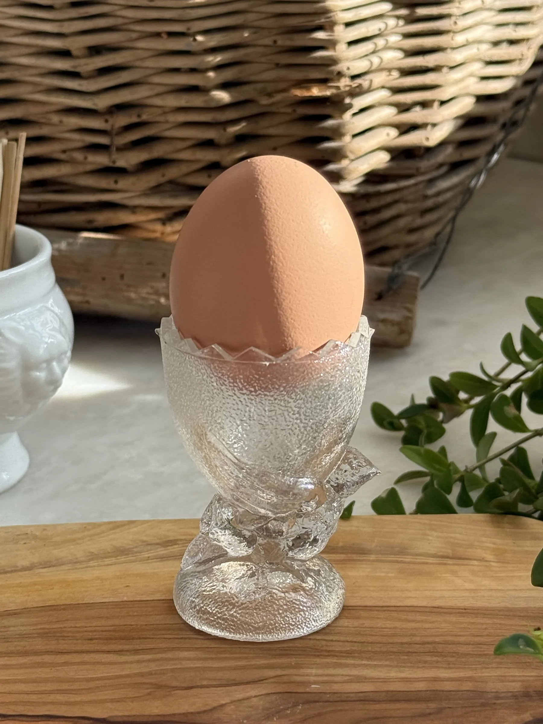 vintage-glass-egg-cup-hen-chicken-coquetier-cup (4).jpg
