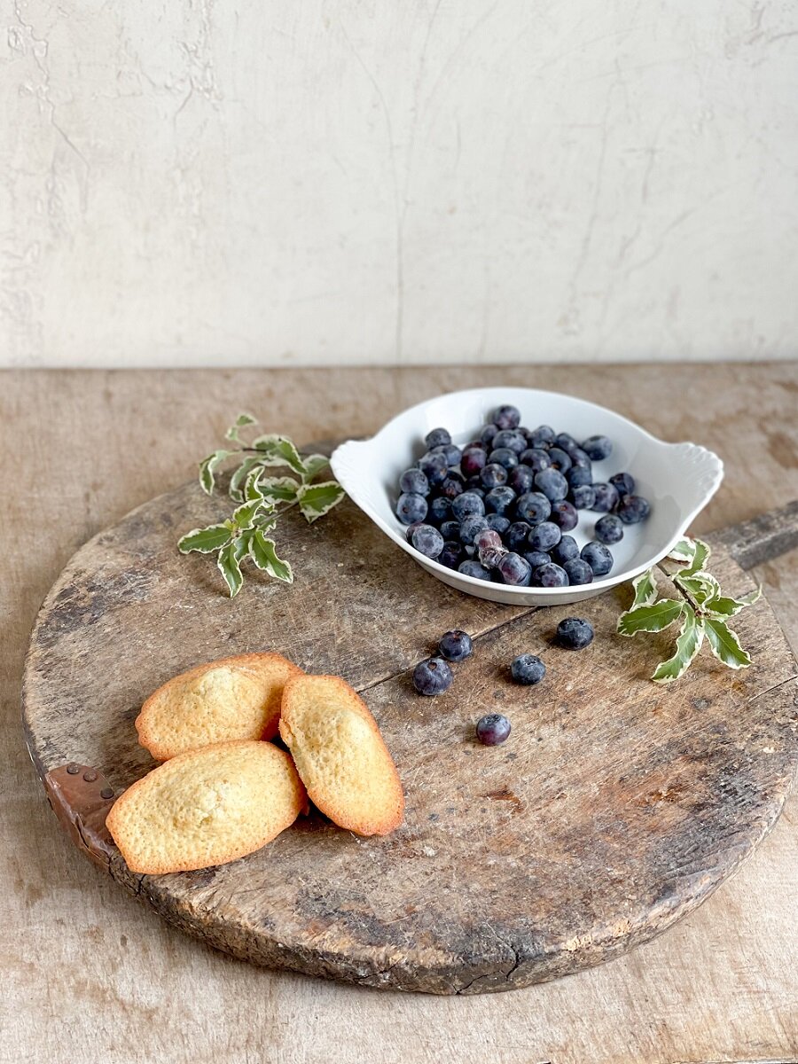 vintage french round breadboard cutting france country kitchen
