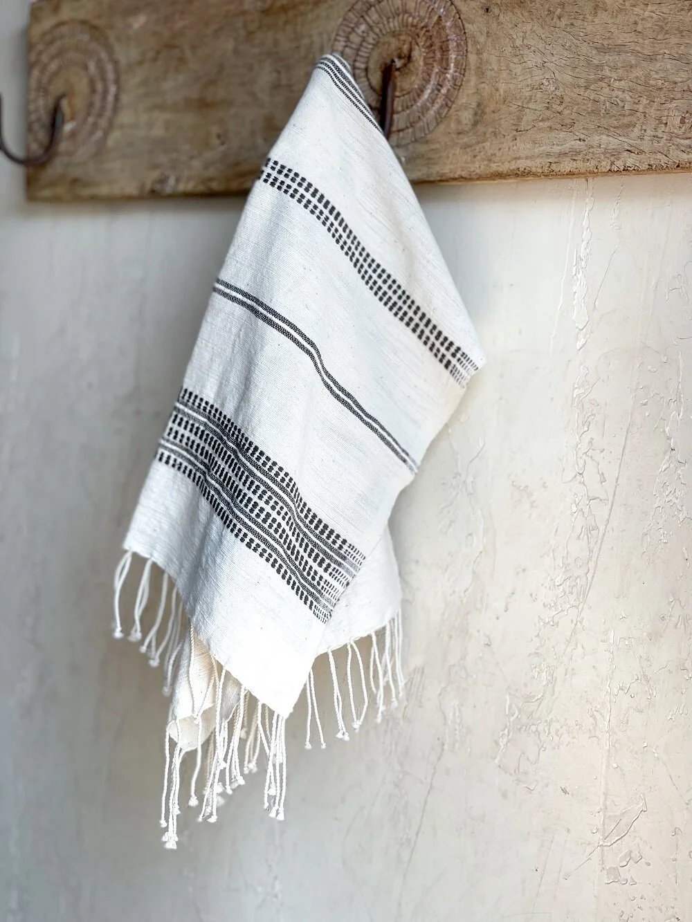 kitchen linens farmhouse Linen fabric tea towel spring textile home ...