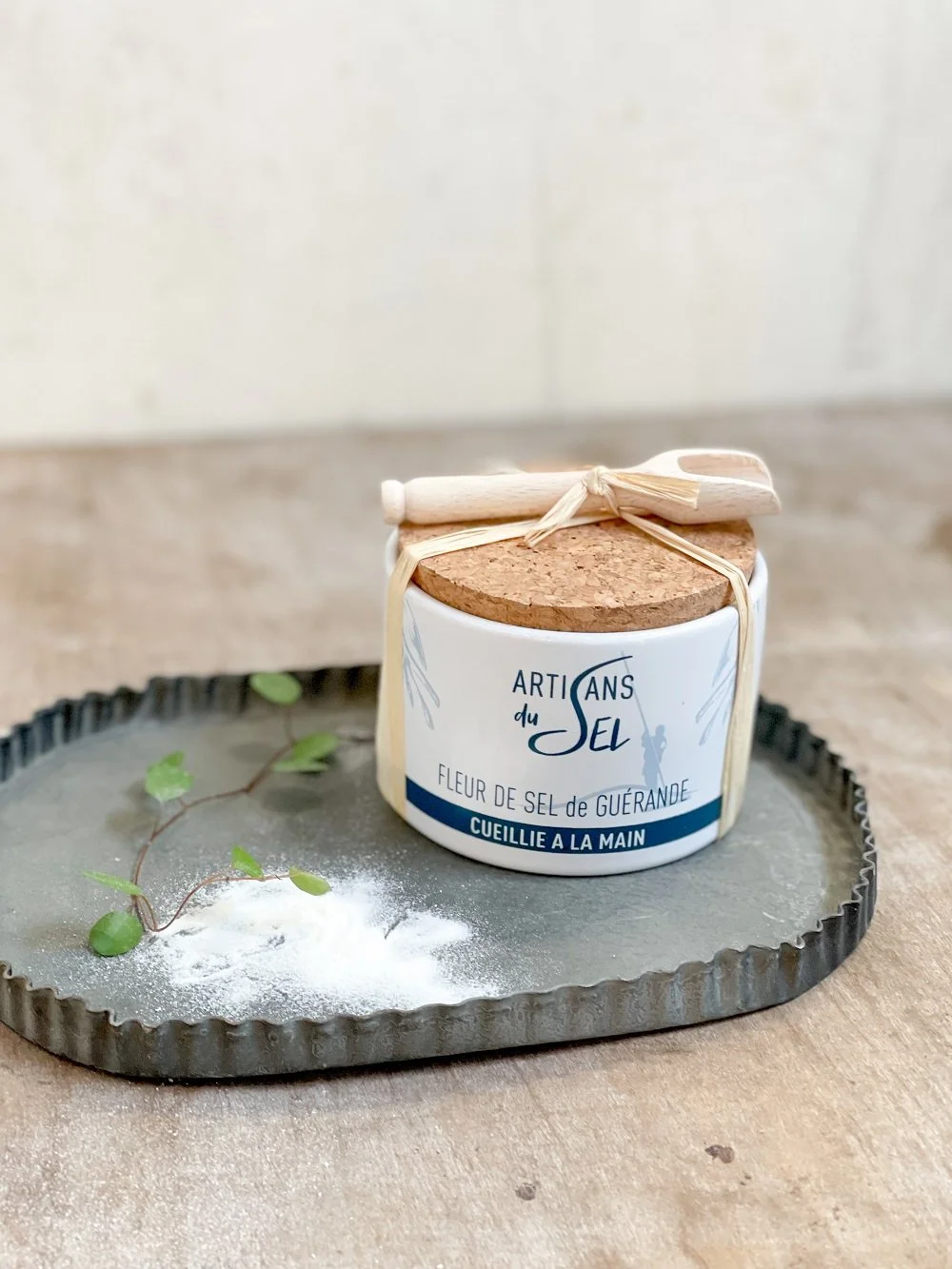 artisans du sel sea salt from guerande france