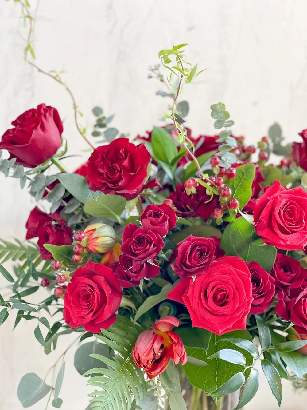 red roses floral arrangement send flowers valentine's day andover ma