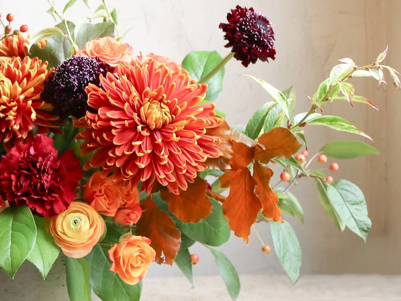 fall flowers autumn floral arrangement orange mums table centerpiece les fleurs florist local delivery andover