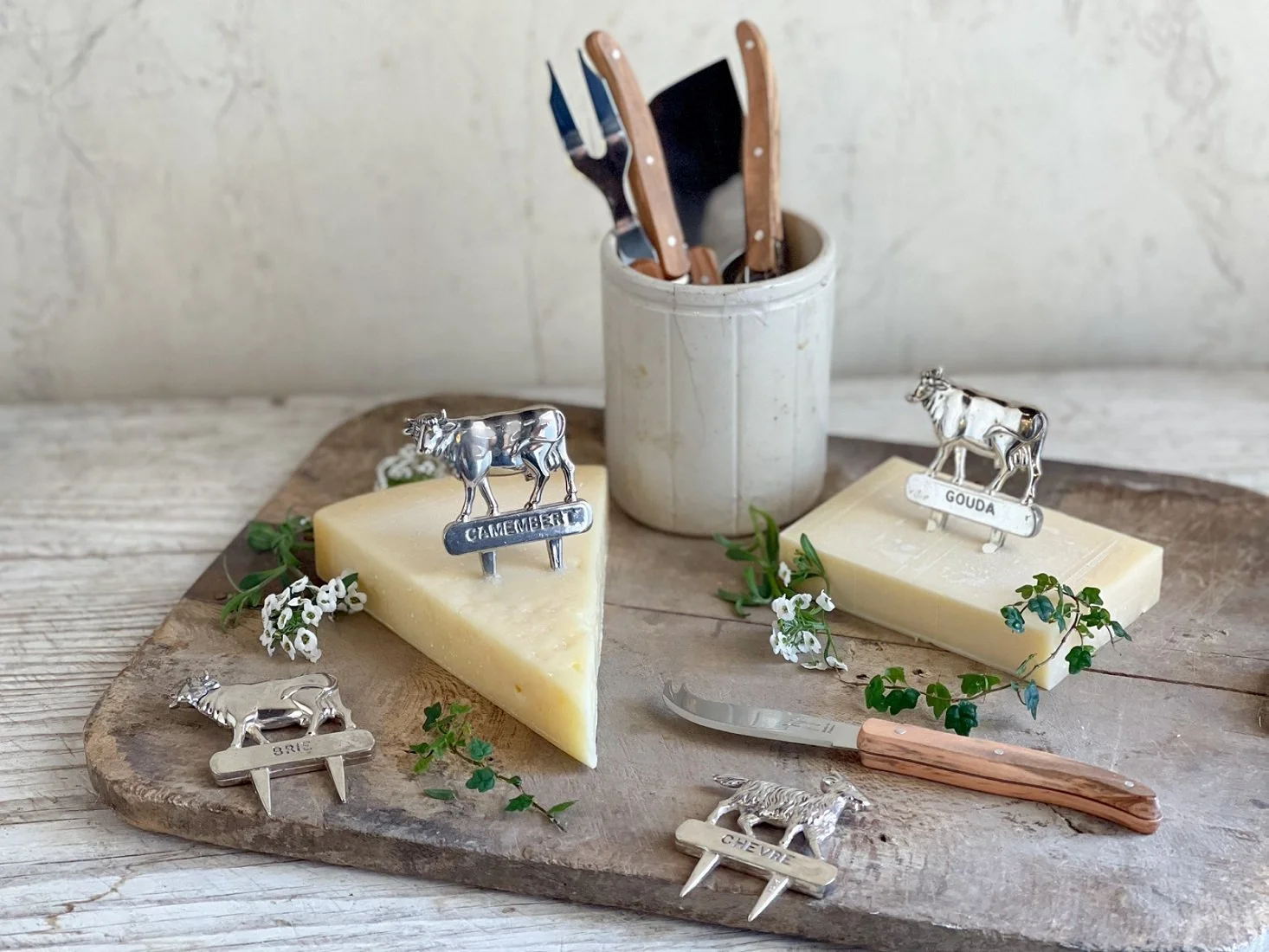 Vintage French Silver Plated Lion Claw Ice Cube / Sugar Tongs