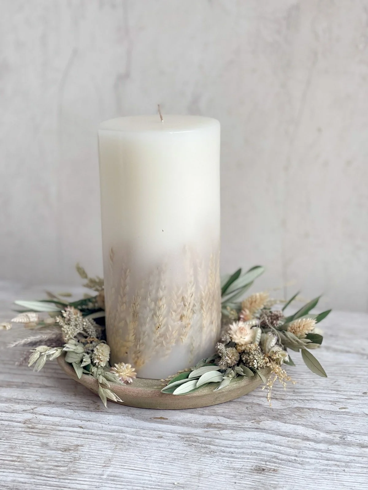 wheat-botanical-scented-pillar-candle-1.jpg